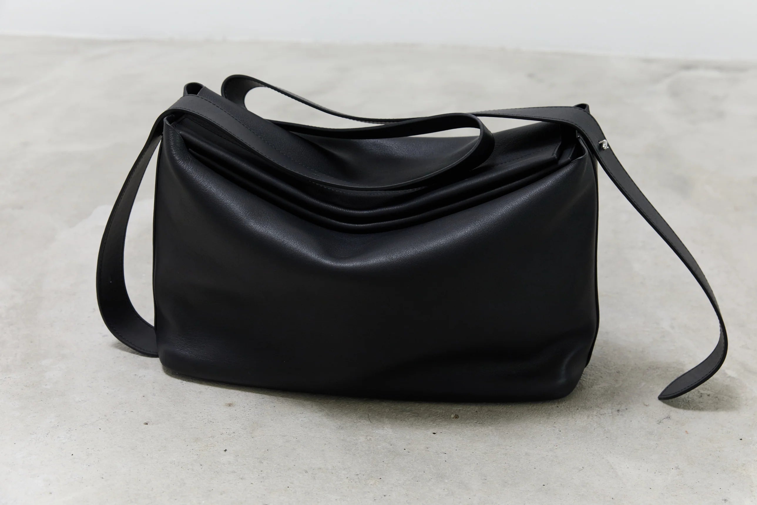 Dee, Black Plain, Tasche