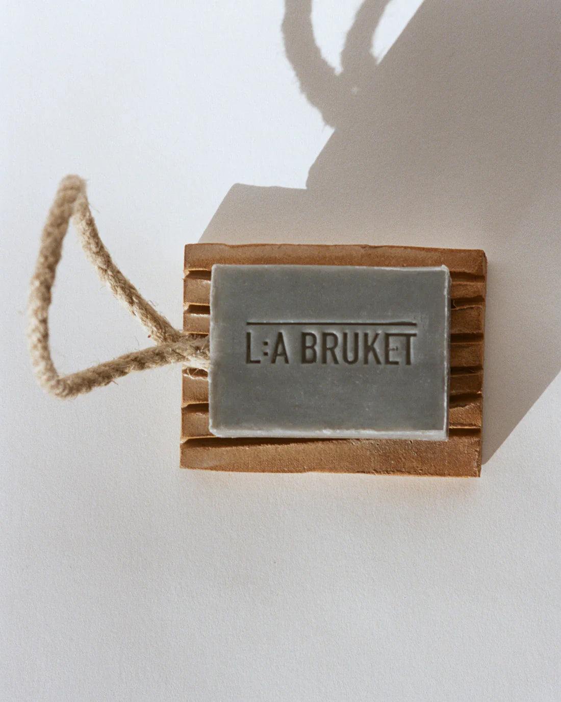 013 Foot Scrub, Mint - Lindner Fashion