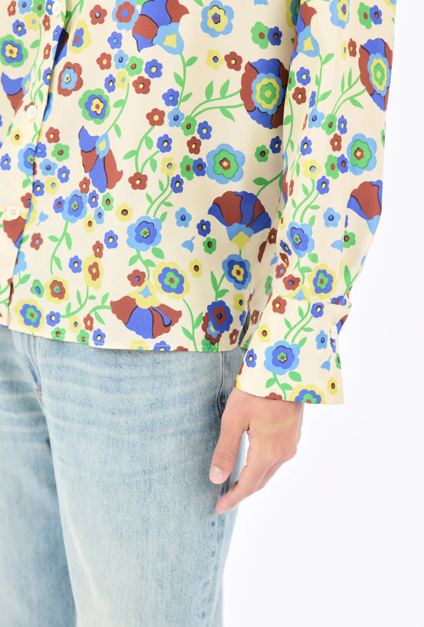 Pale Yellow, Bluse