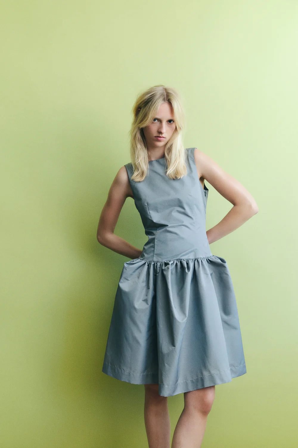 Aneva, Griffin Grey, Kleid