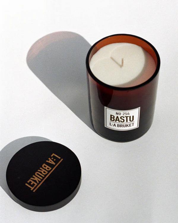 254 Scented Candle, Bastu, 260g - Lindner Fashion