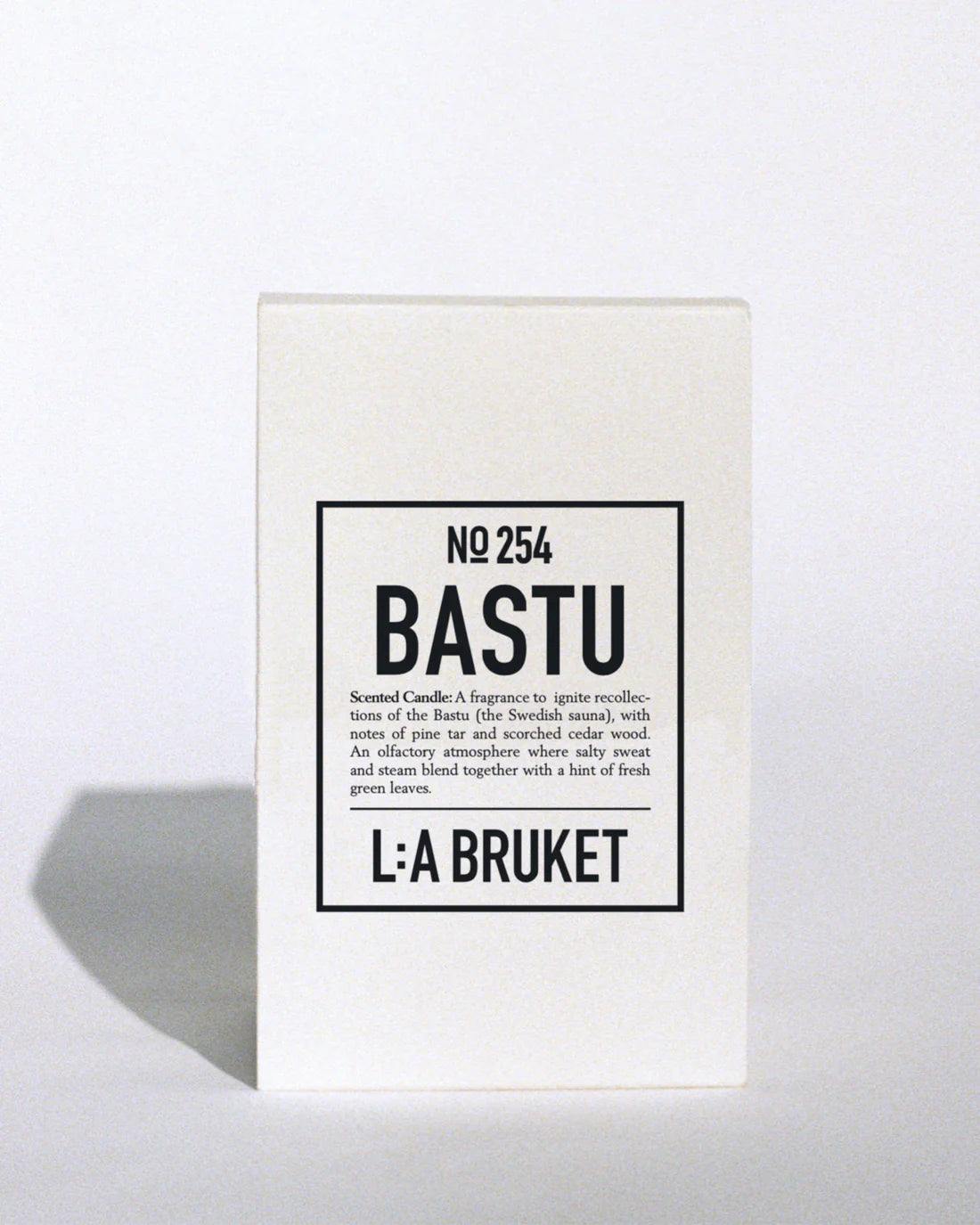 254 Scented Candle, Bastu, 260g - Lindner Fashion