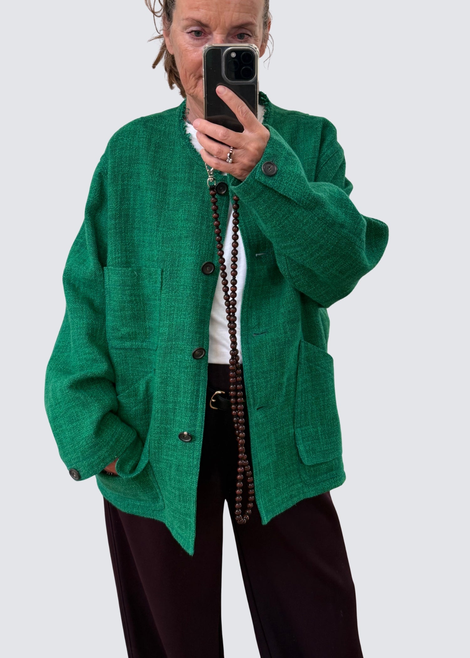 Billiard Green, Jacke