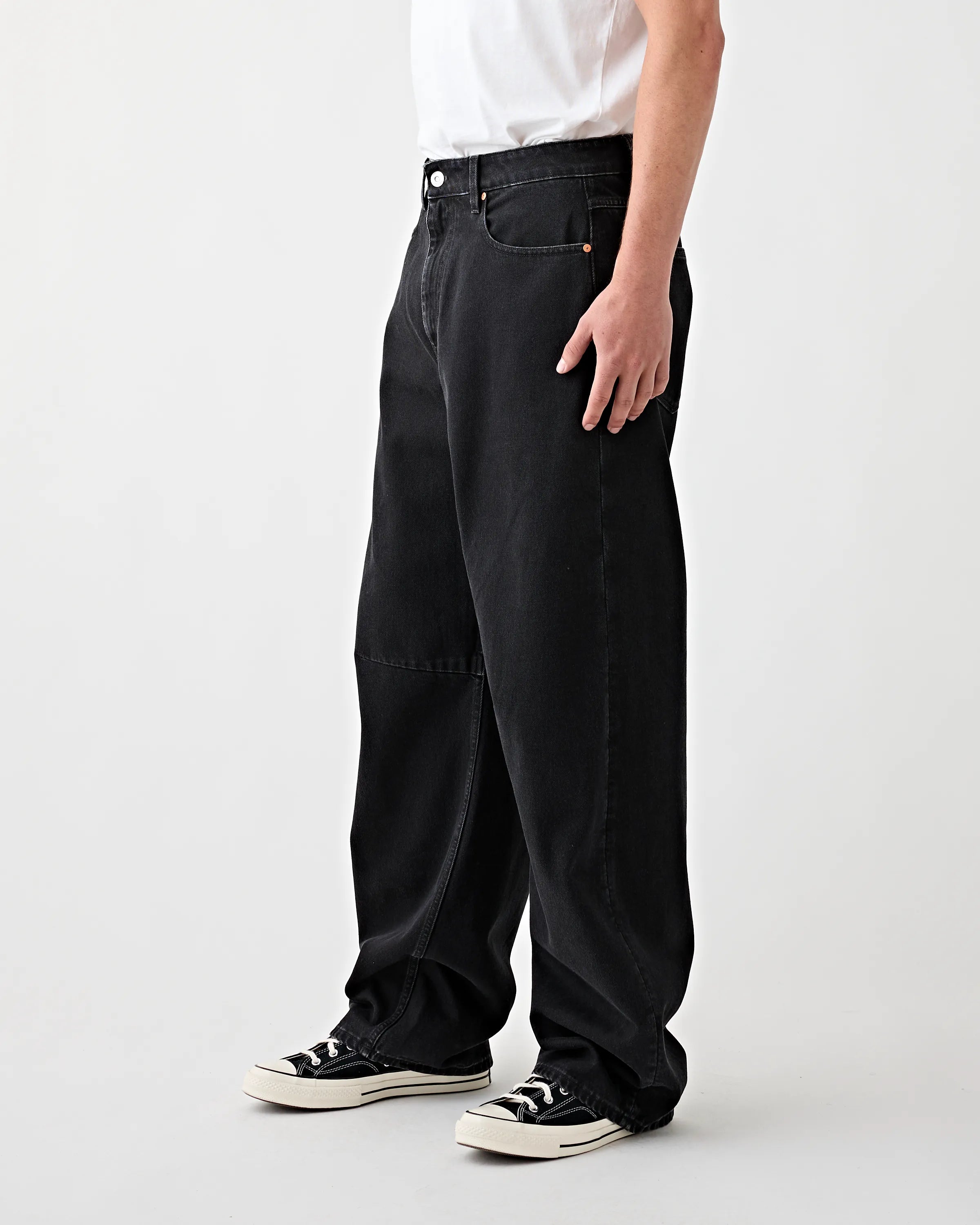 Robyn, Asheton, Jeans