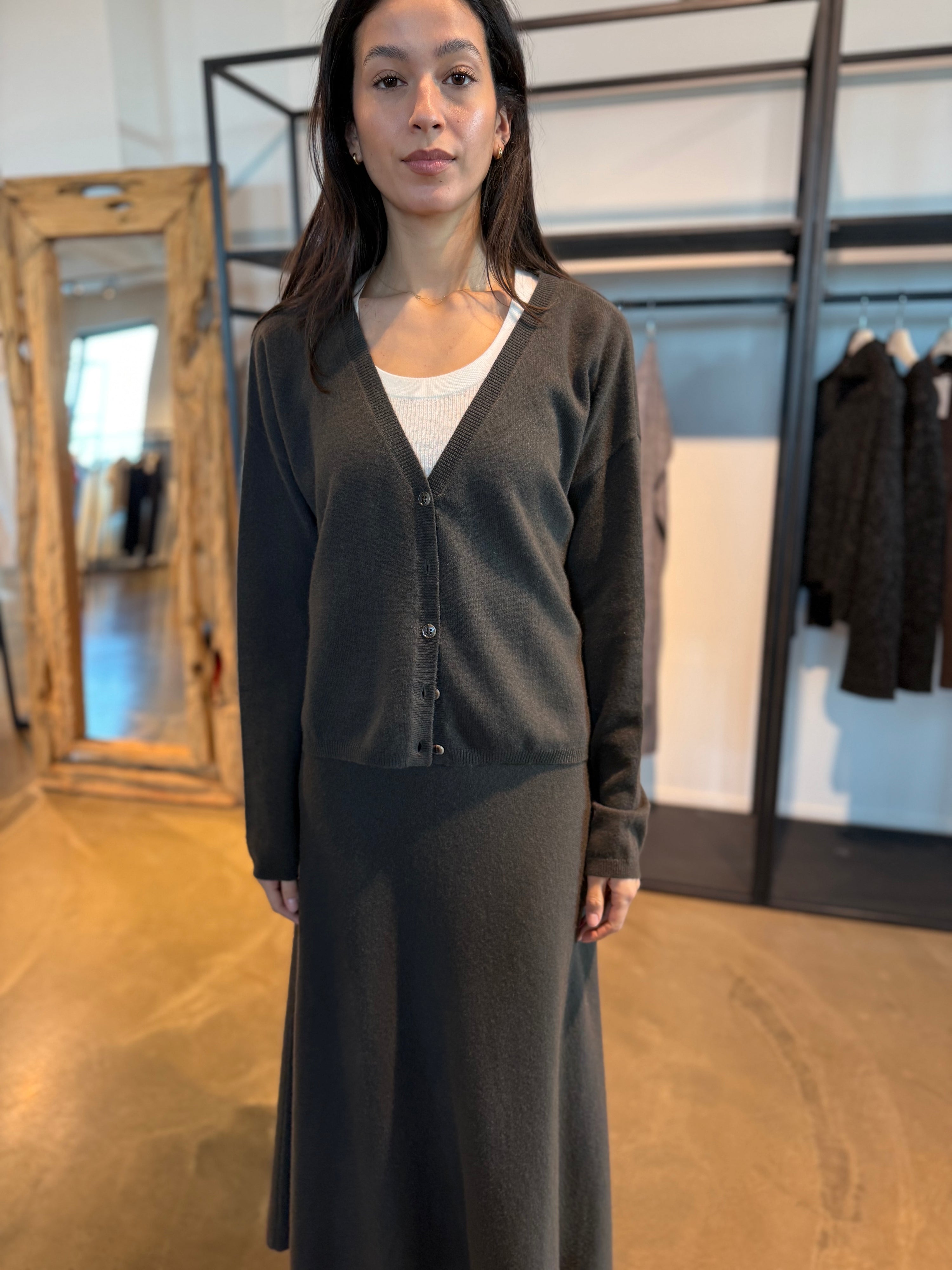 Lisa Yang, Abby, Dark Oak, Strickjacke