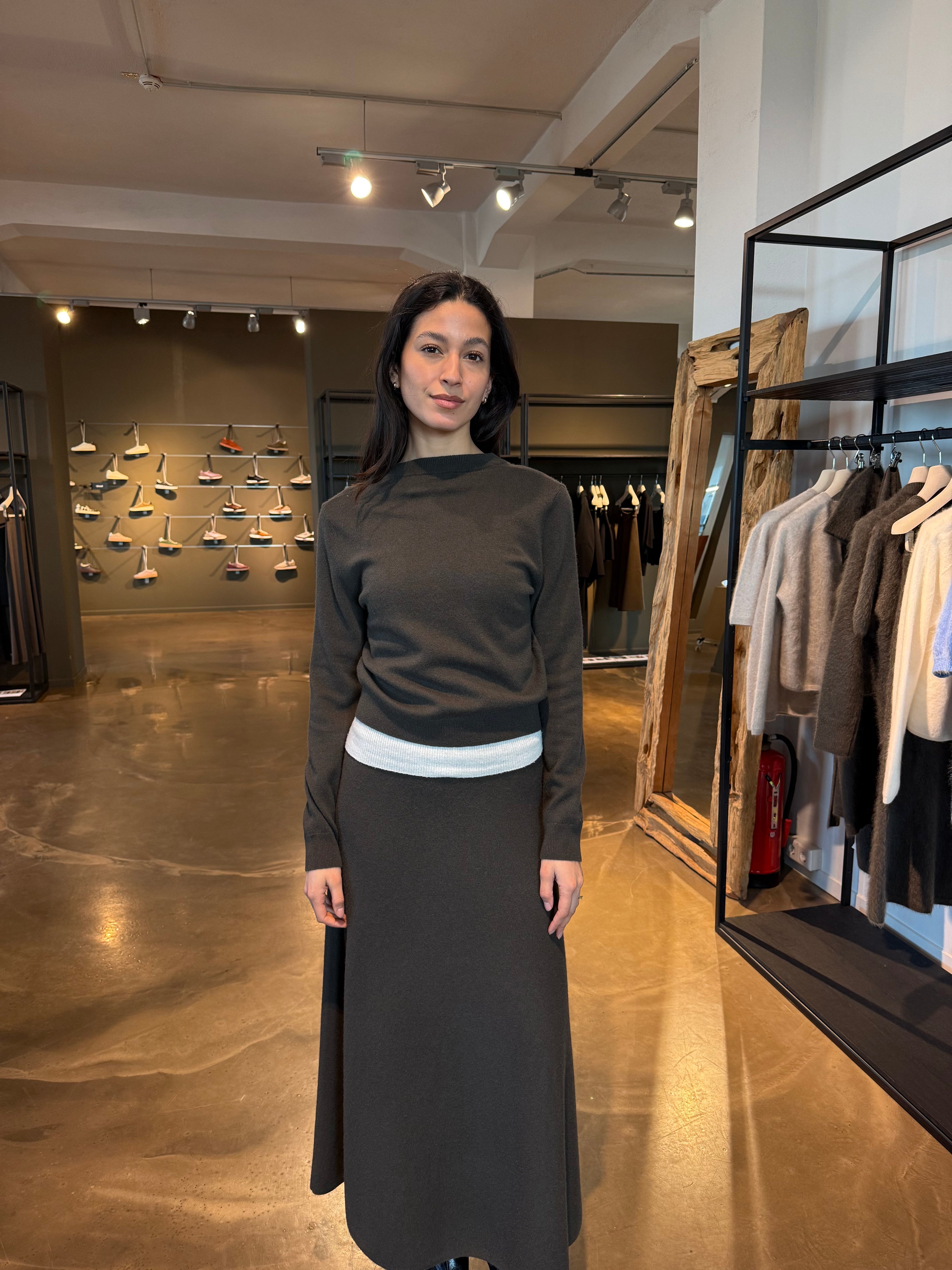Lisa Yang, Wilona, Dark Oak, Strickjacke