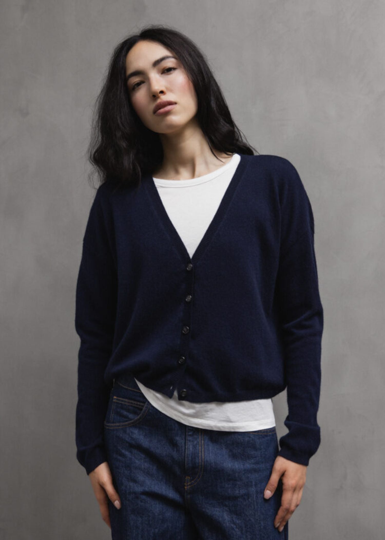 Lisa Yang, Abby, Navy, Strickjacke