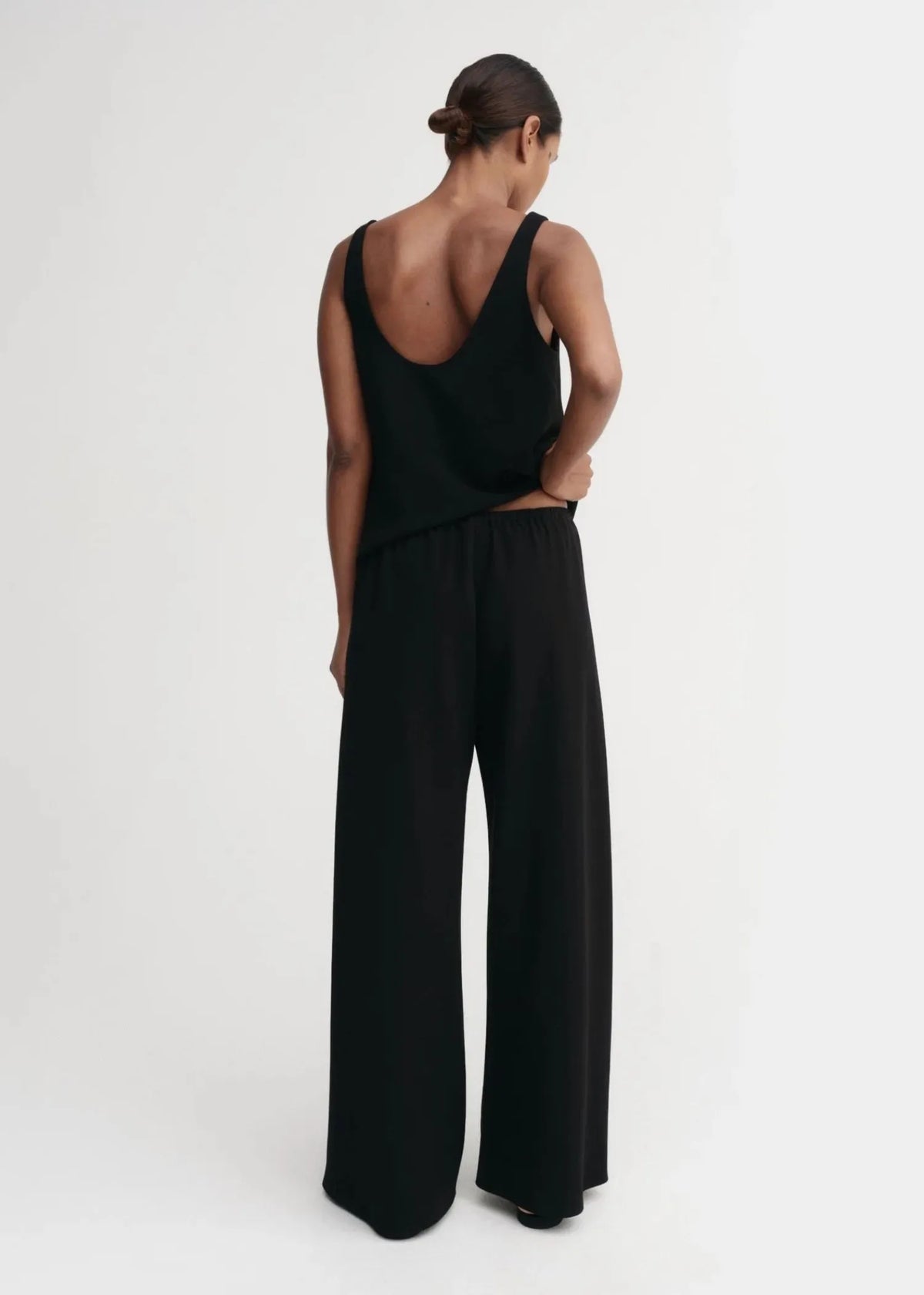 Almada, Bea, Black, Hose