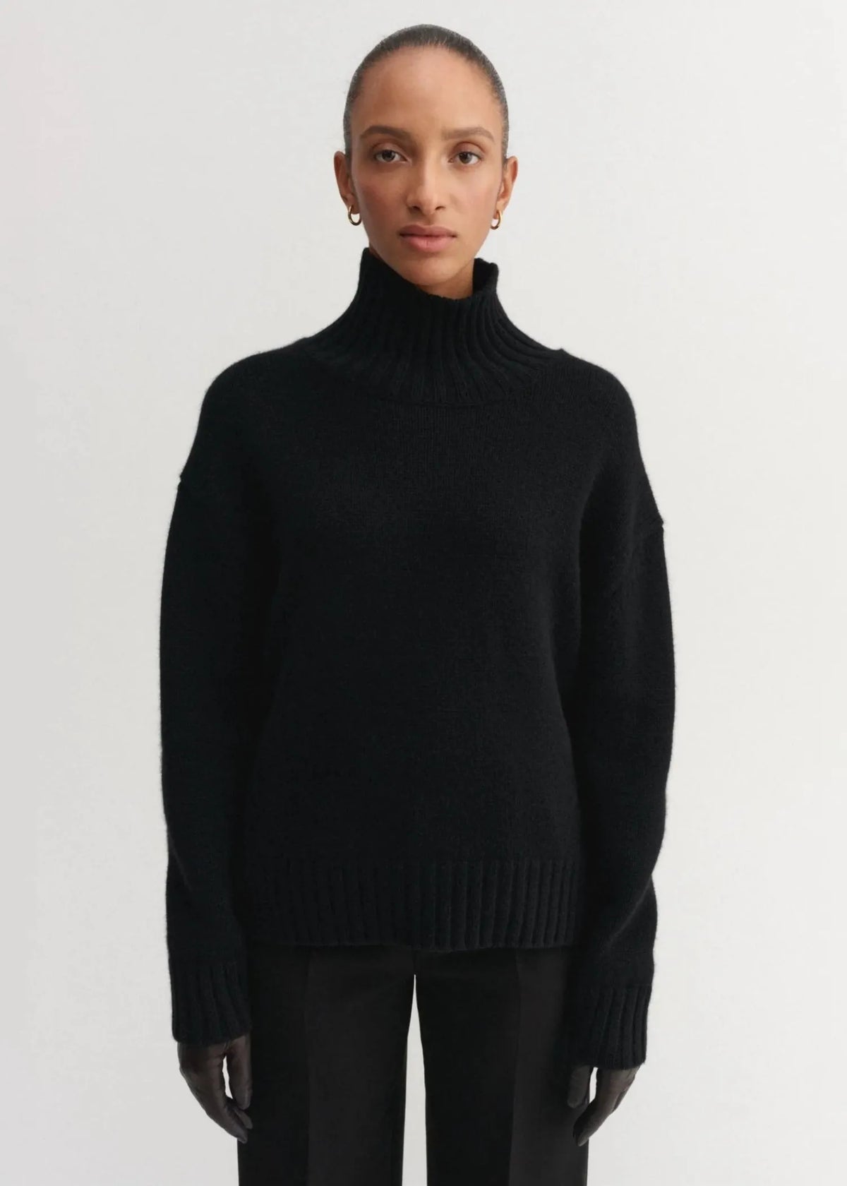 Almada Label, Nola, Black, Pullover