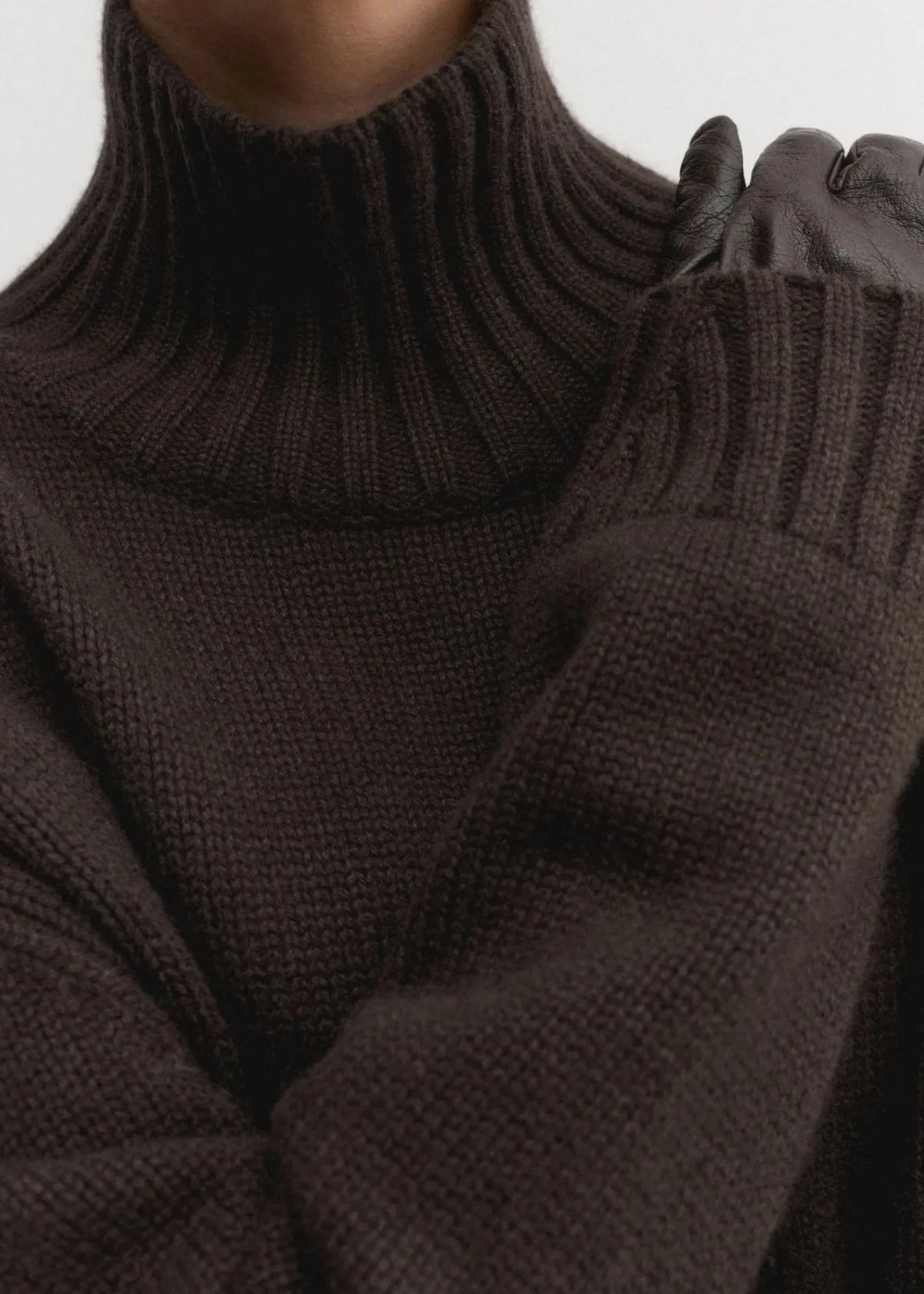 Almada Label, Nola, Chocolate, Pullover