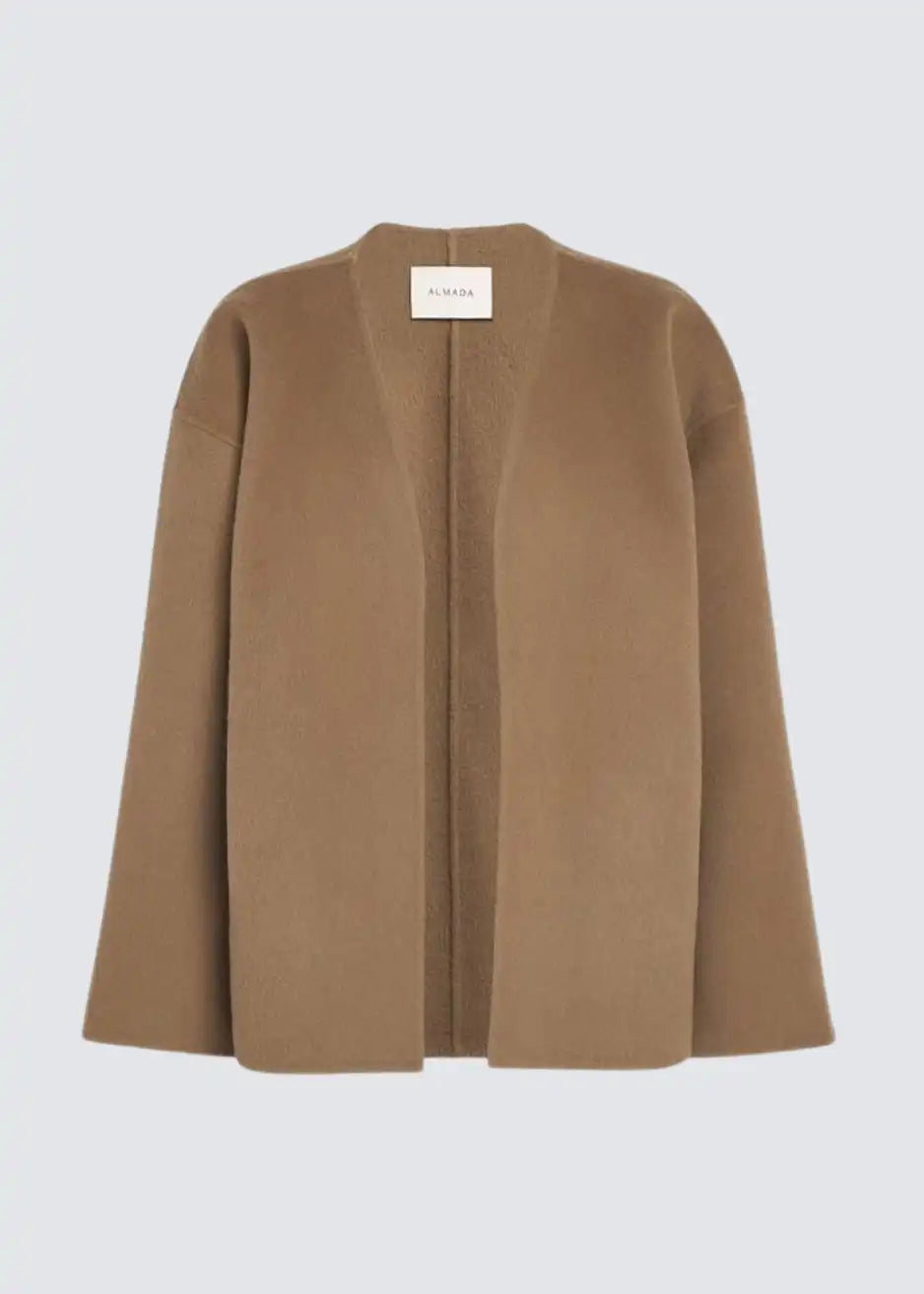Almada Label, Alba, Tan, Jacke