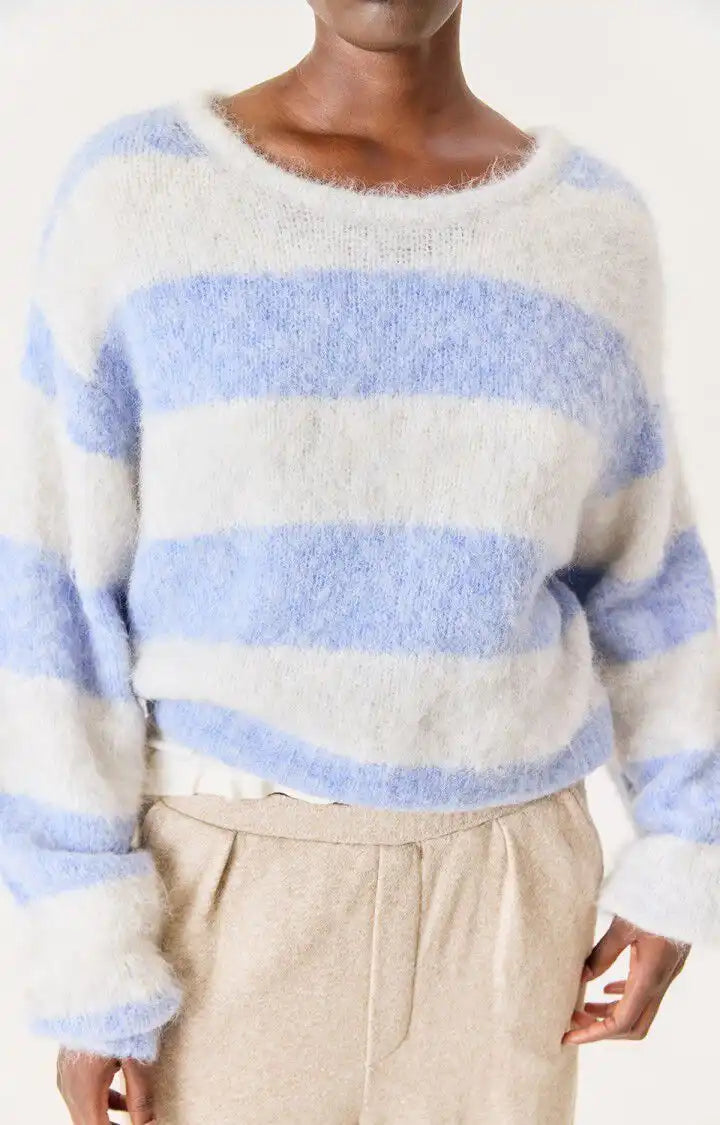 East, Poudreuse, sweater 