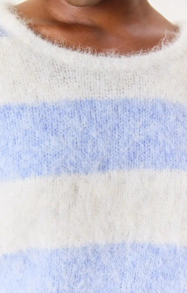 East, Poudreuse, sweater 