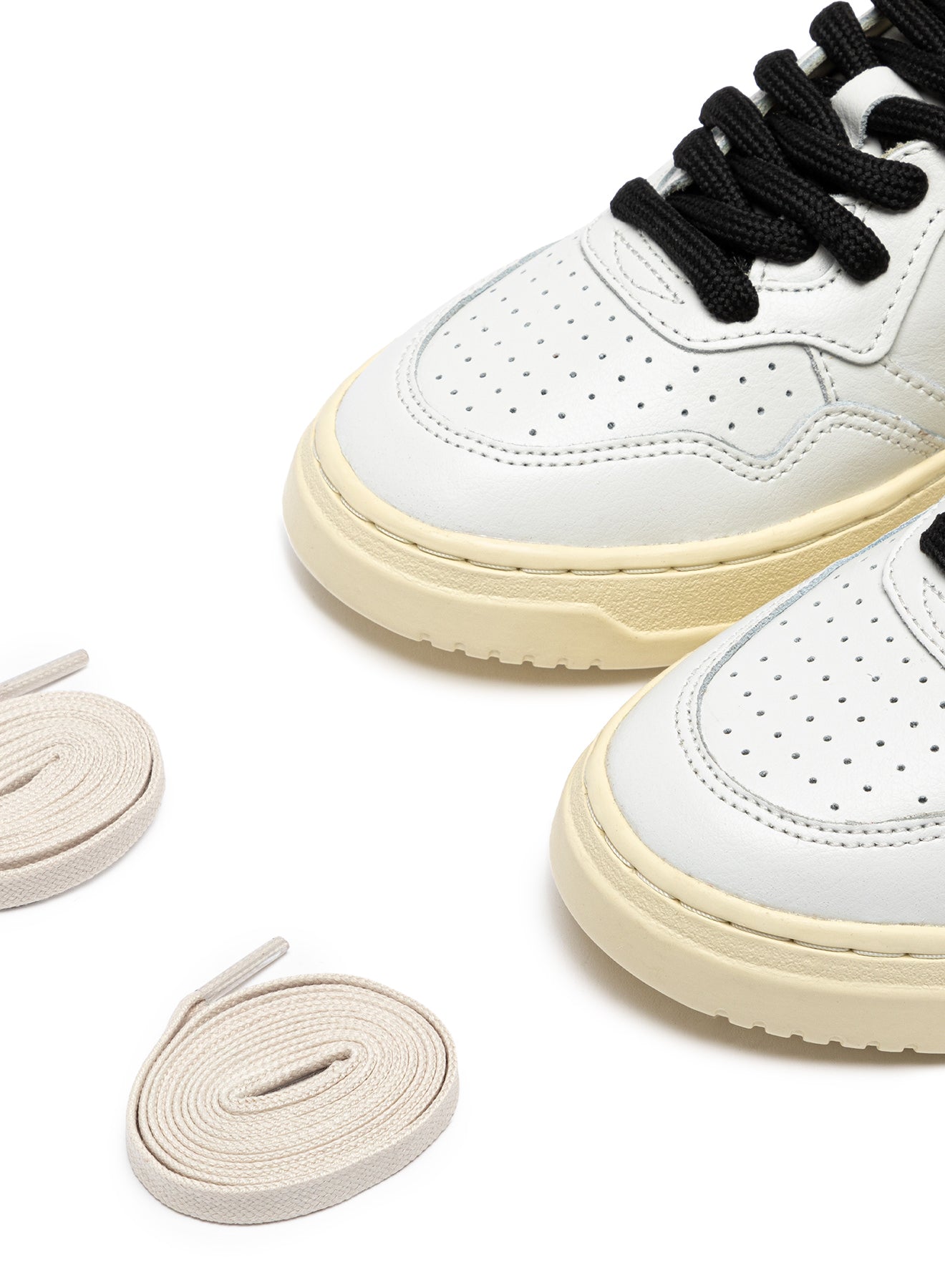 Medalist Low, White/Leopard, Sneaker