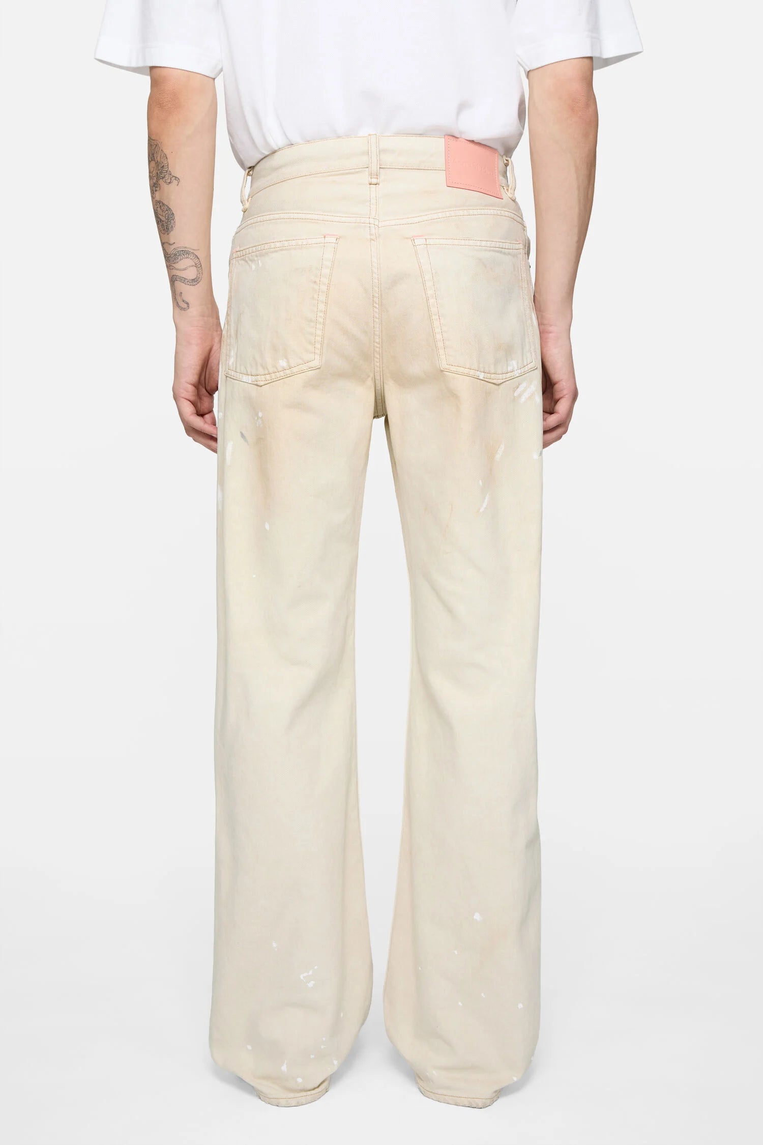 2021F Trafalgar, White, Jeans
