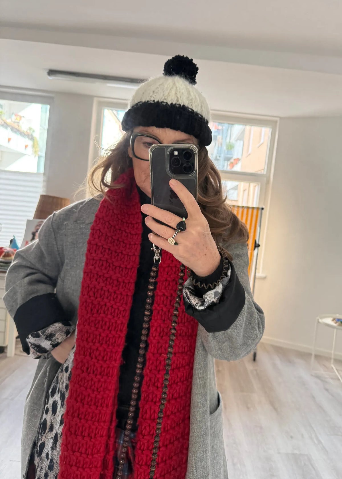 Tragbild der Strickmütze von vorne.
