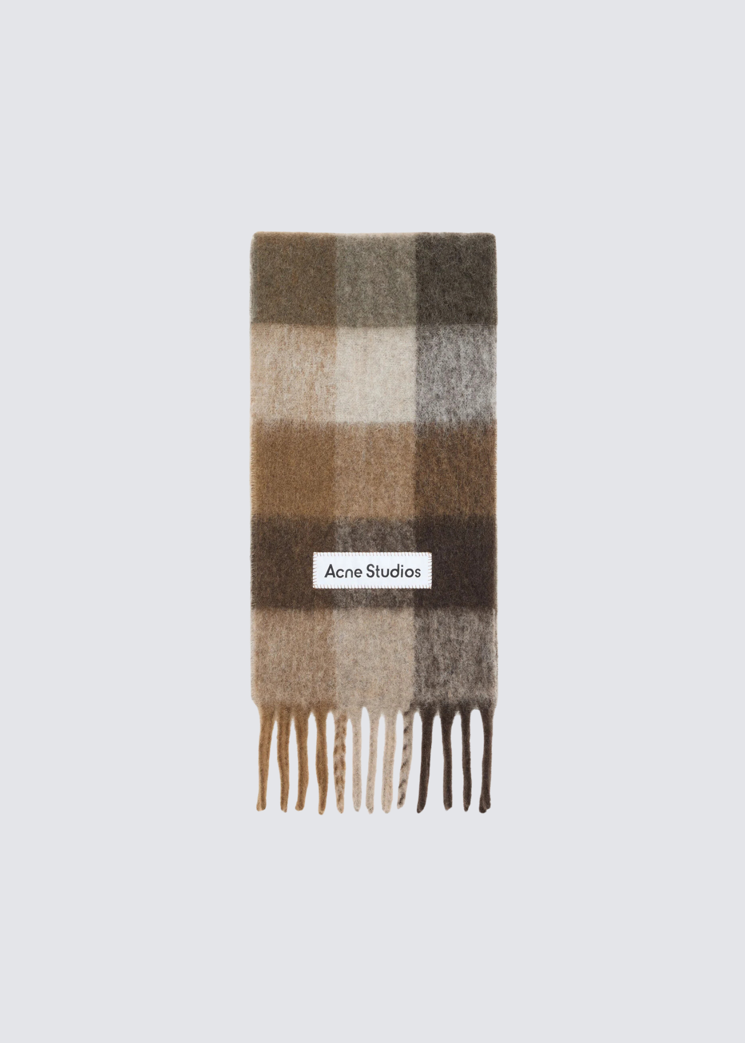 Acne Studios Woll-Mohair-Schal mit einem braun-schwarzen-weiss Karo-Muster - Flatshot Vorderseite 