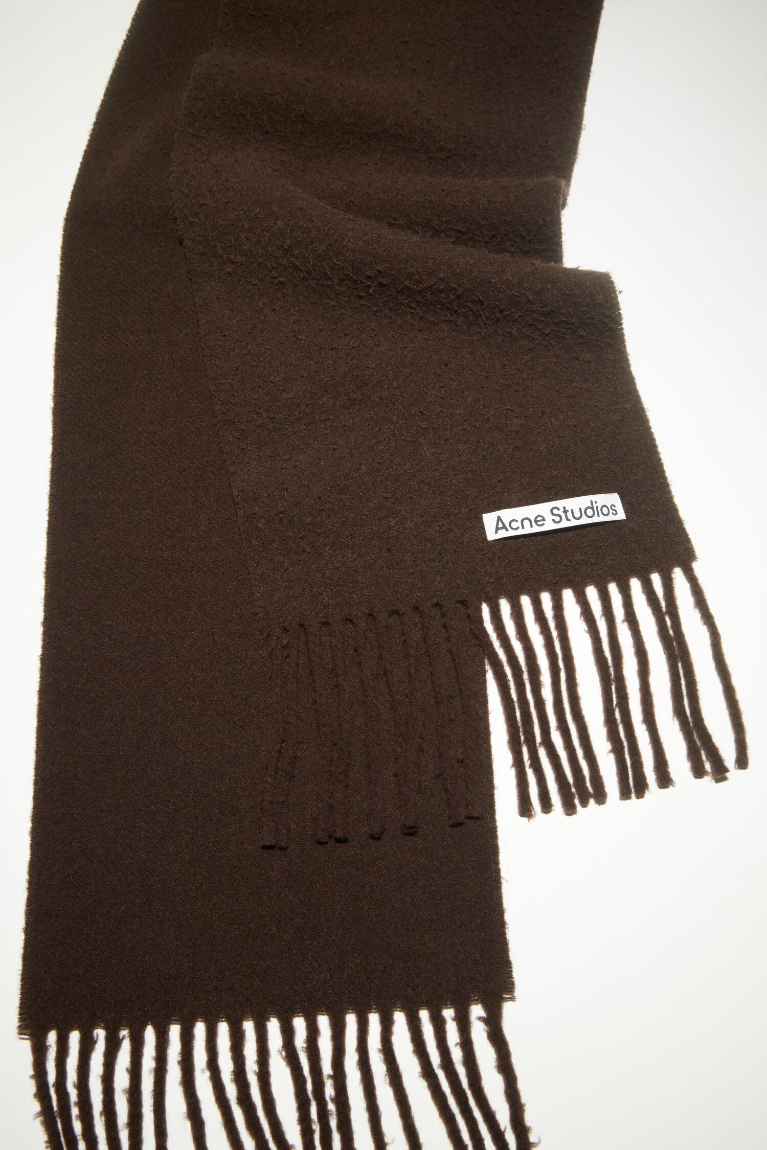 Chocolate Brown, Scarf