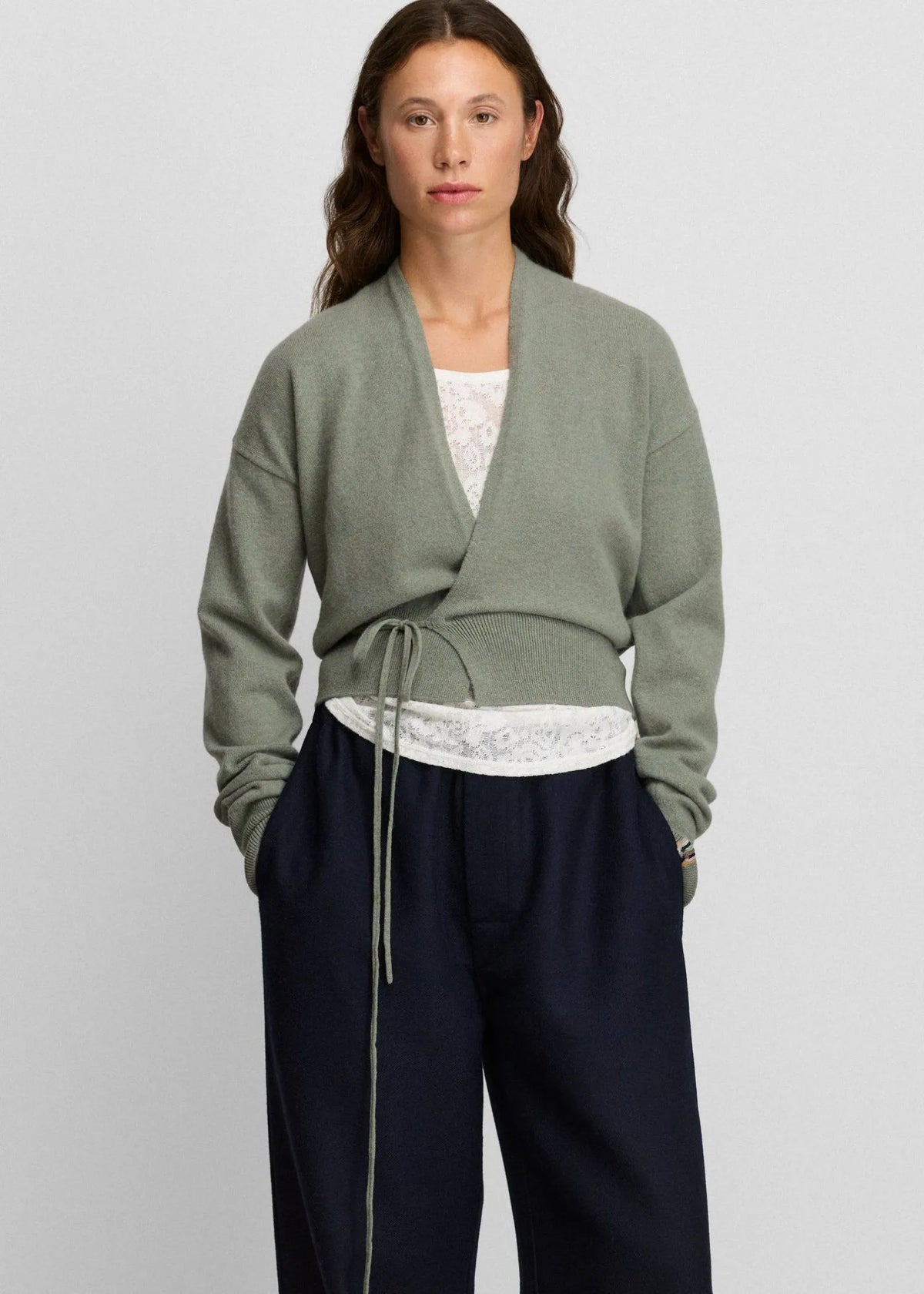 Extreme Cashmere, No 516, Ella, Hemlock, Cardigan