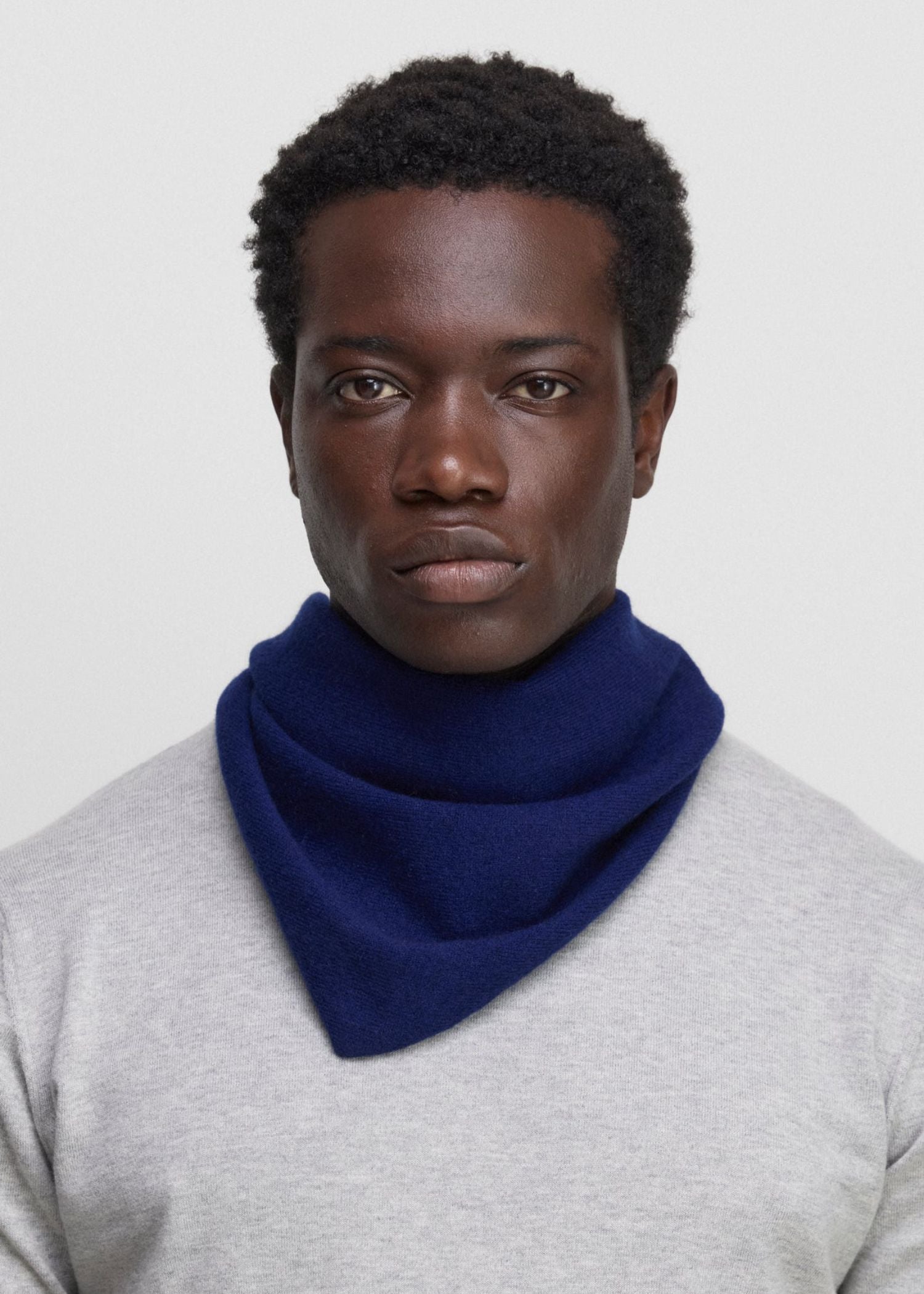 Extreme Cashmere, No 35, Bandana, Midnight, Schal