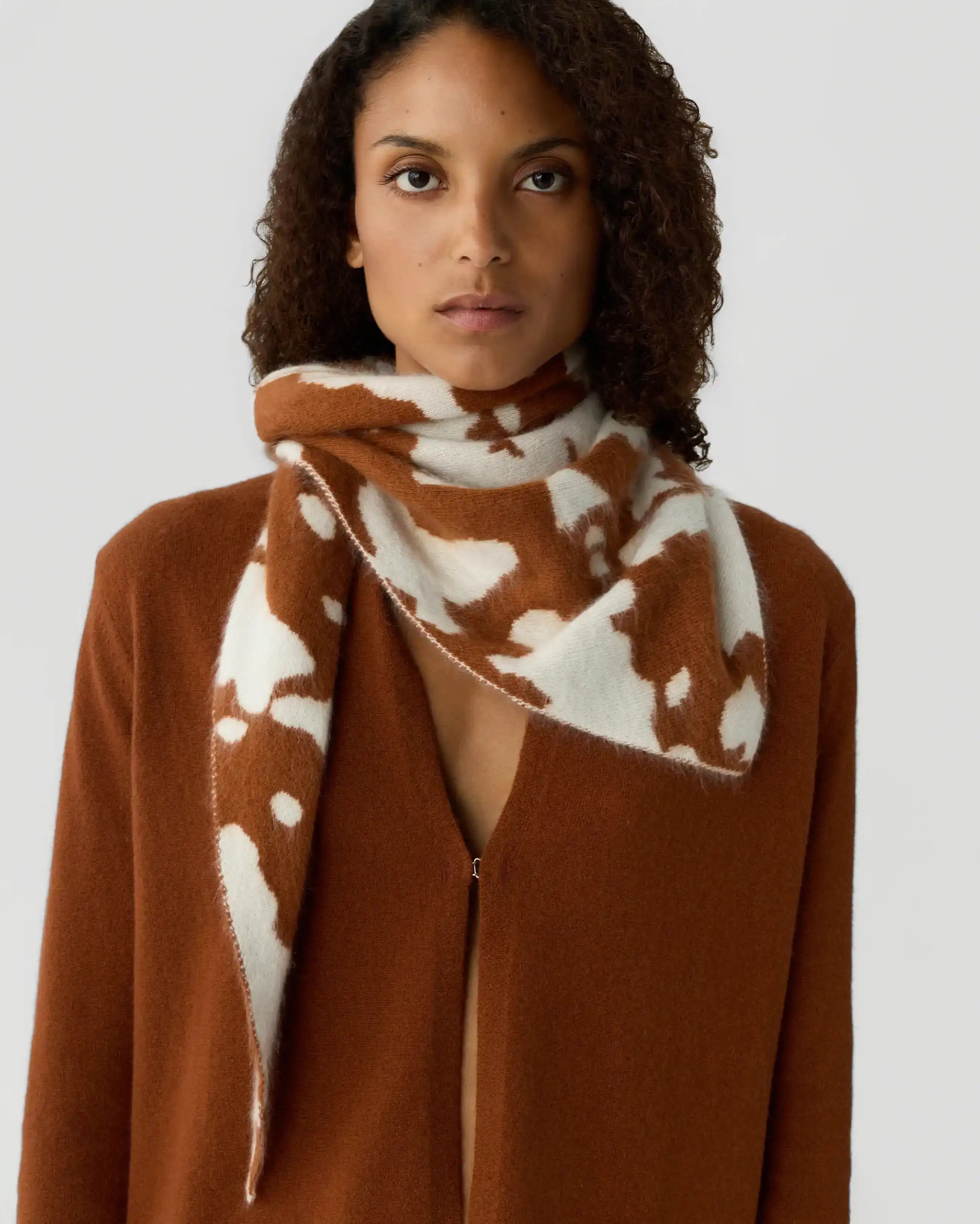 Guest in Residence, The Wild Rag, Cowhide, Cream/Burnt Sienna, Schal