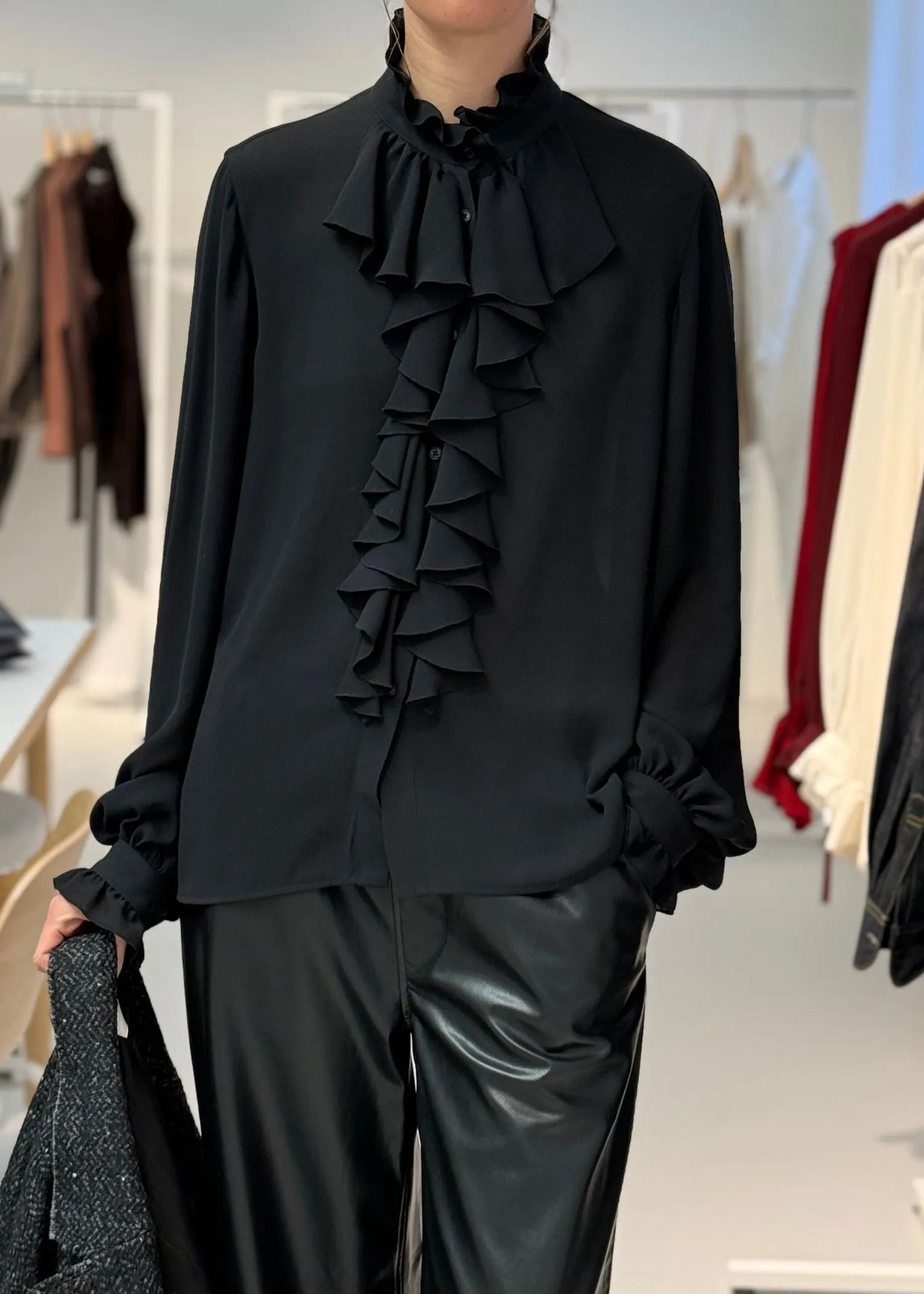 Lis Lareida, Ella, Black, Bluse
