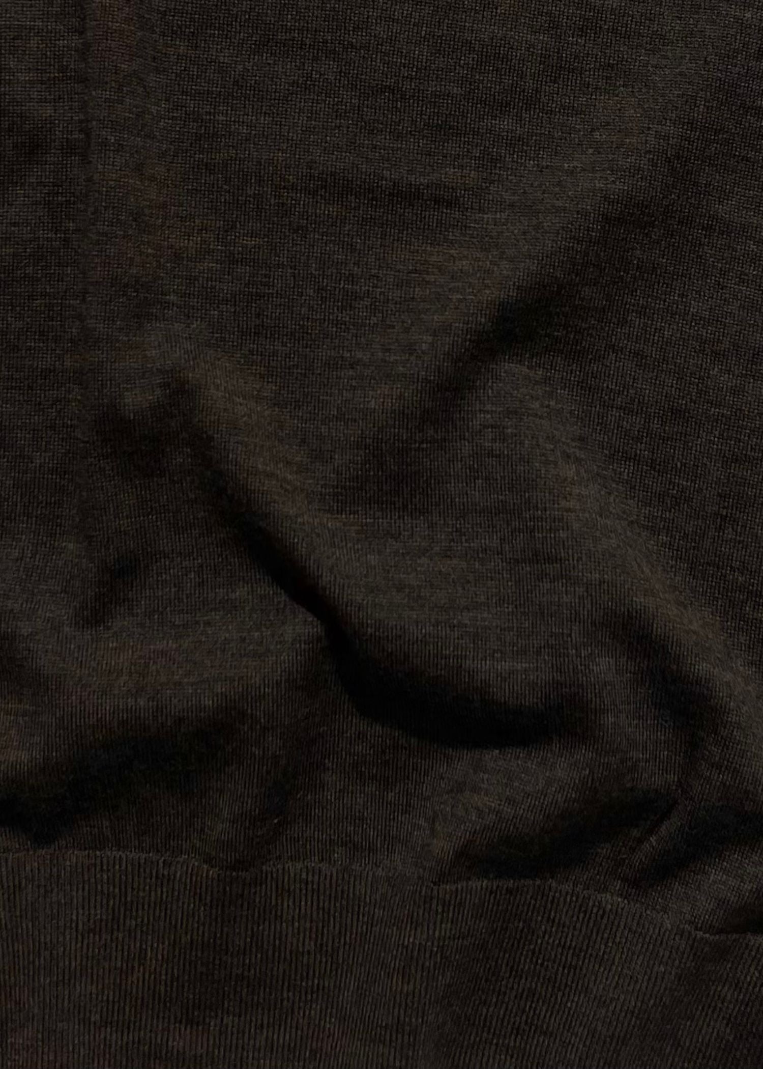 Lis Lareida, Valente, Cigar, Pullover
