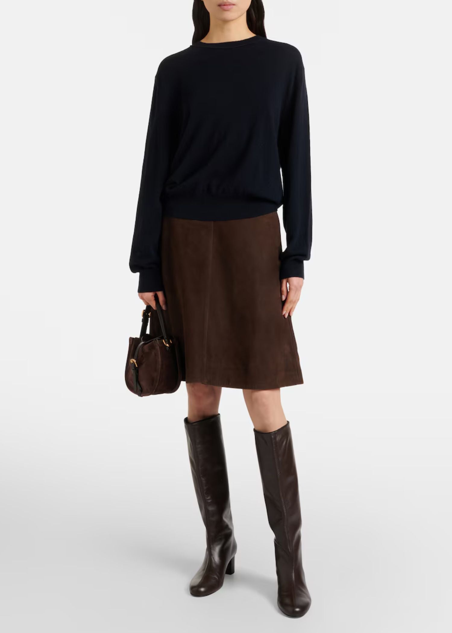 DUNKELBLAUER PULLOVER AUS KASCHMIR VON LISA YANG.