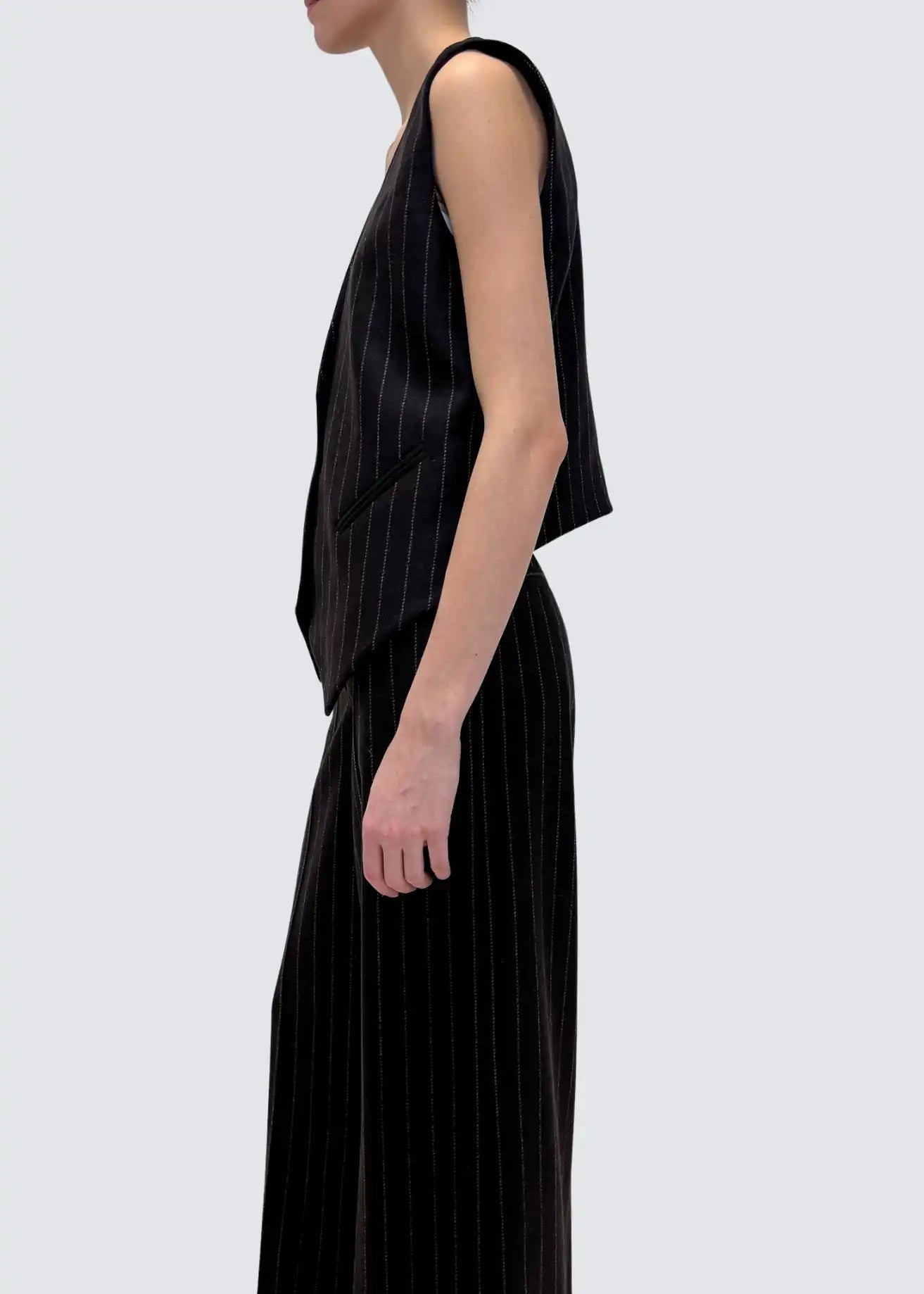 Odeeh, Ebony Pinstripes, Weste