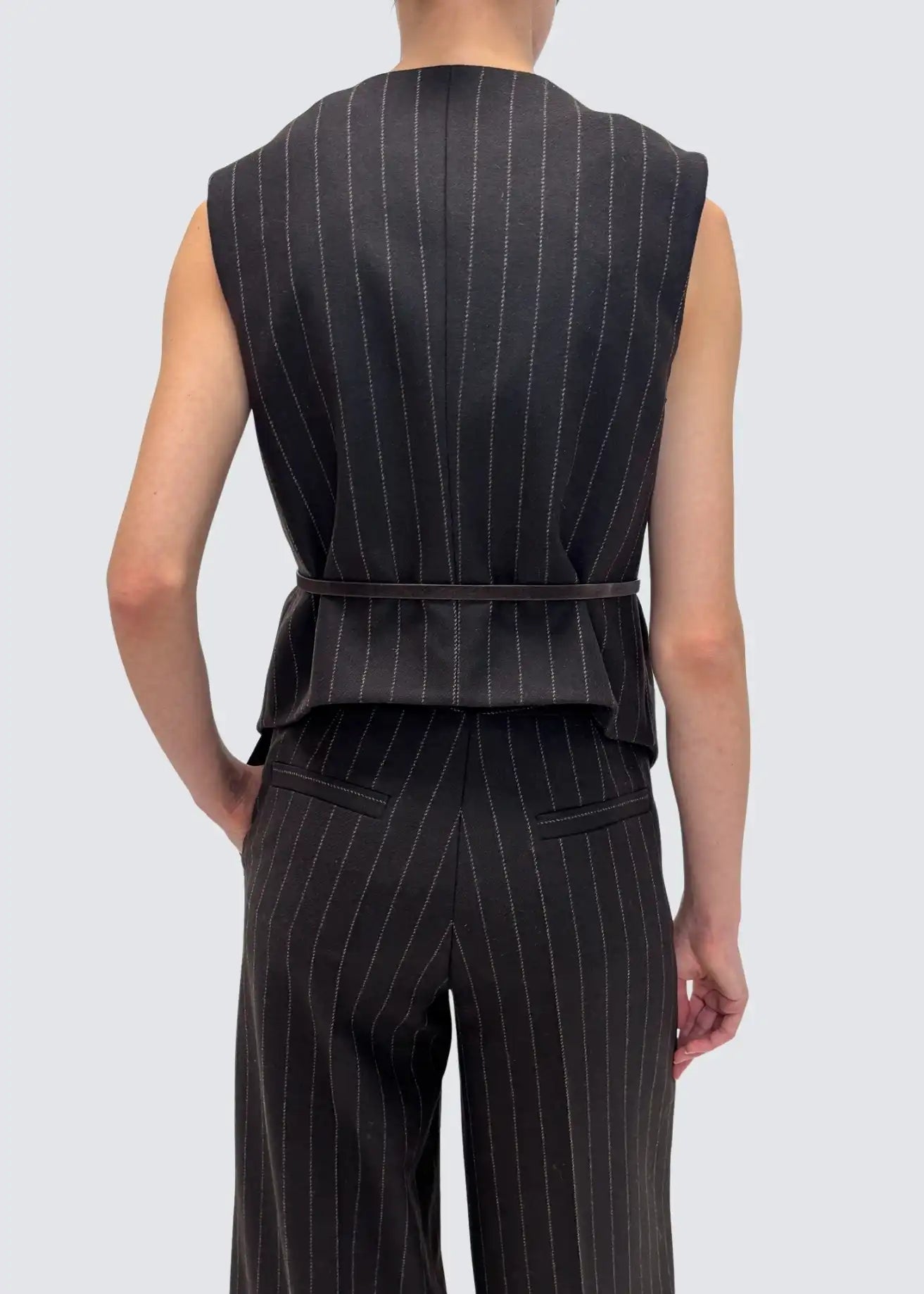 Odeeh, Ebony Pinstripes, Weste