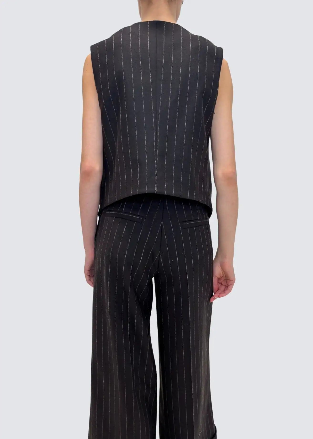 Odeeh, Ebony Pinstripes, Weste
