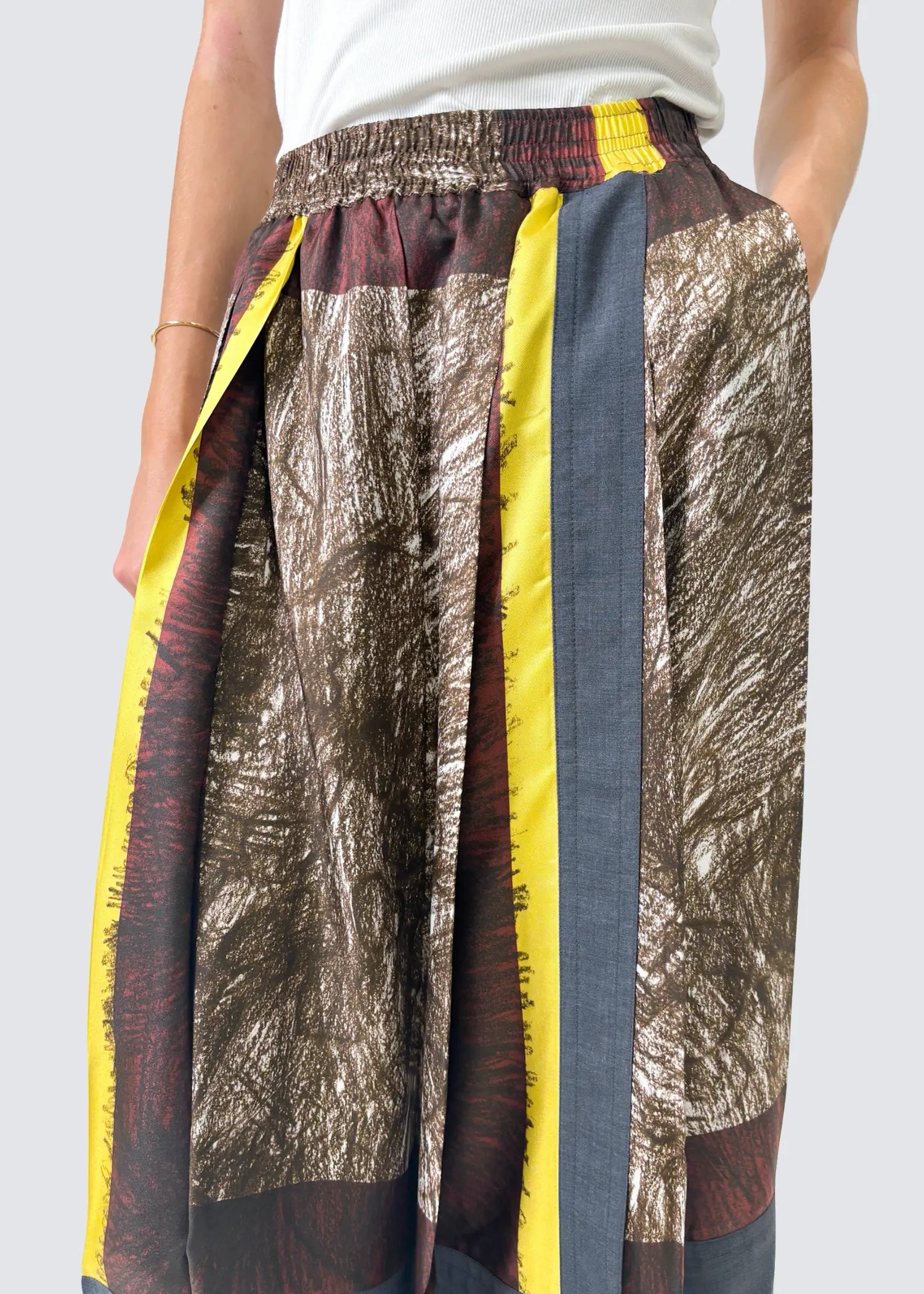 Odeeh, Foulard Scribbles, Myrrh, Rock