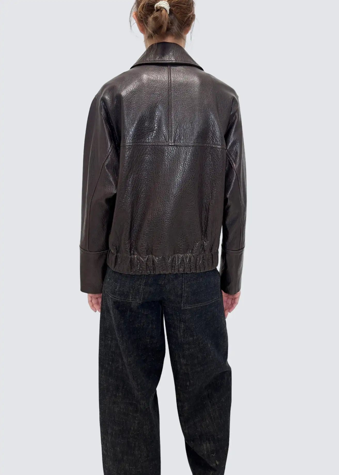 Odeeh, Umbra, Lederjacke