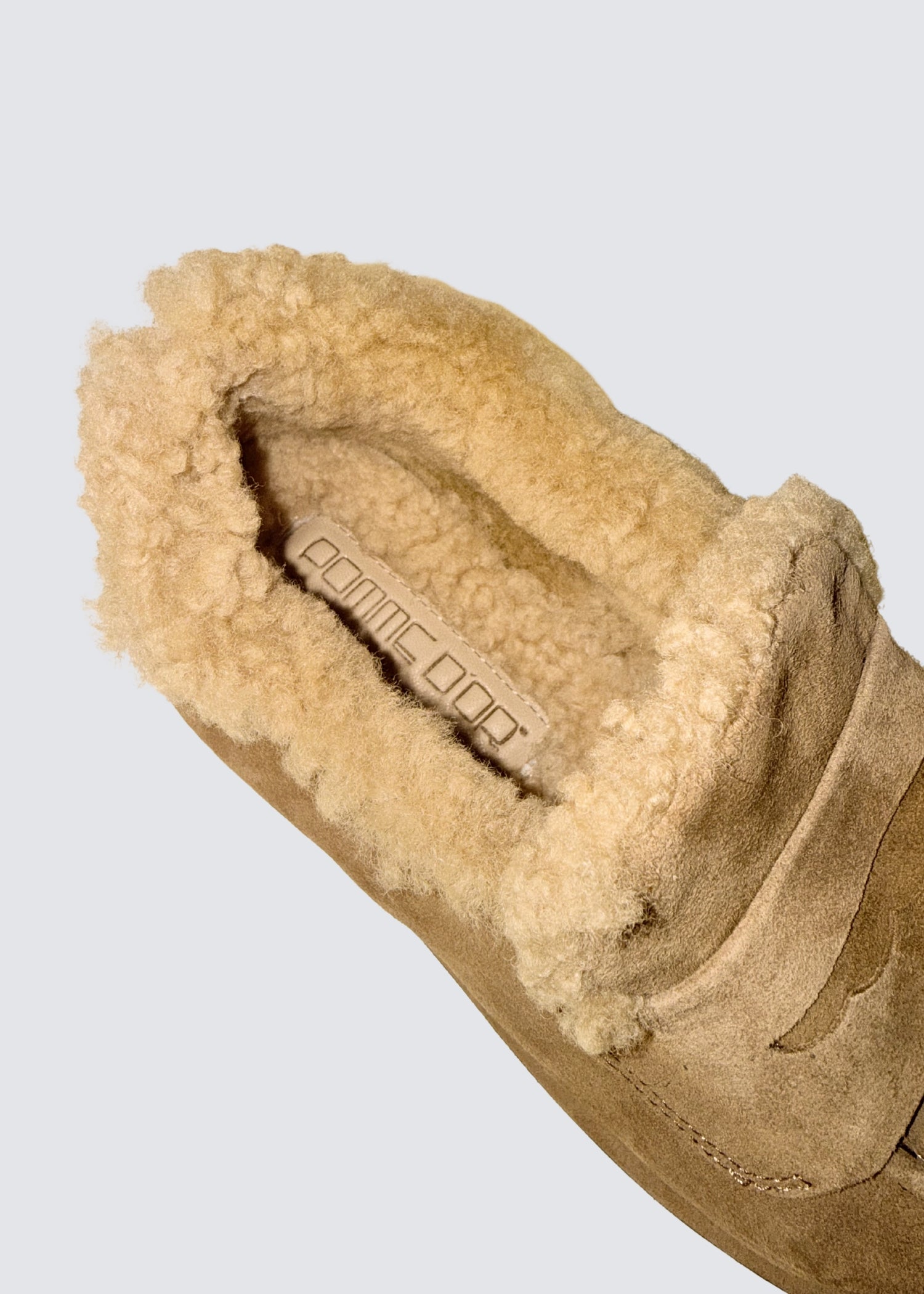 Pomme d'Or Loafer mir Lammfell in der Draufsicht, Detailfoto