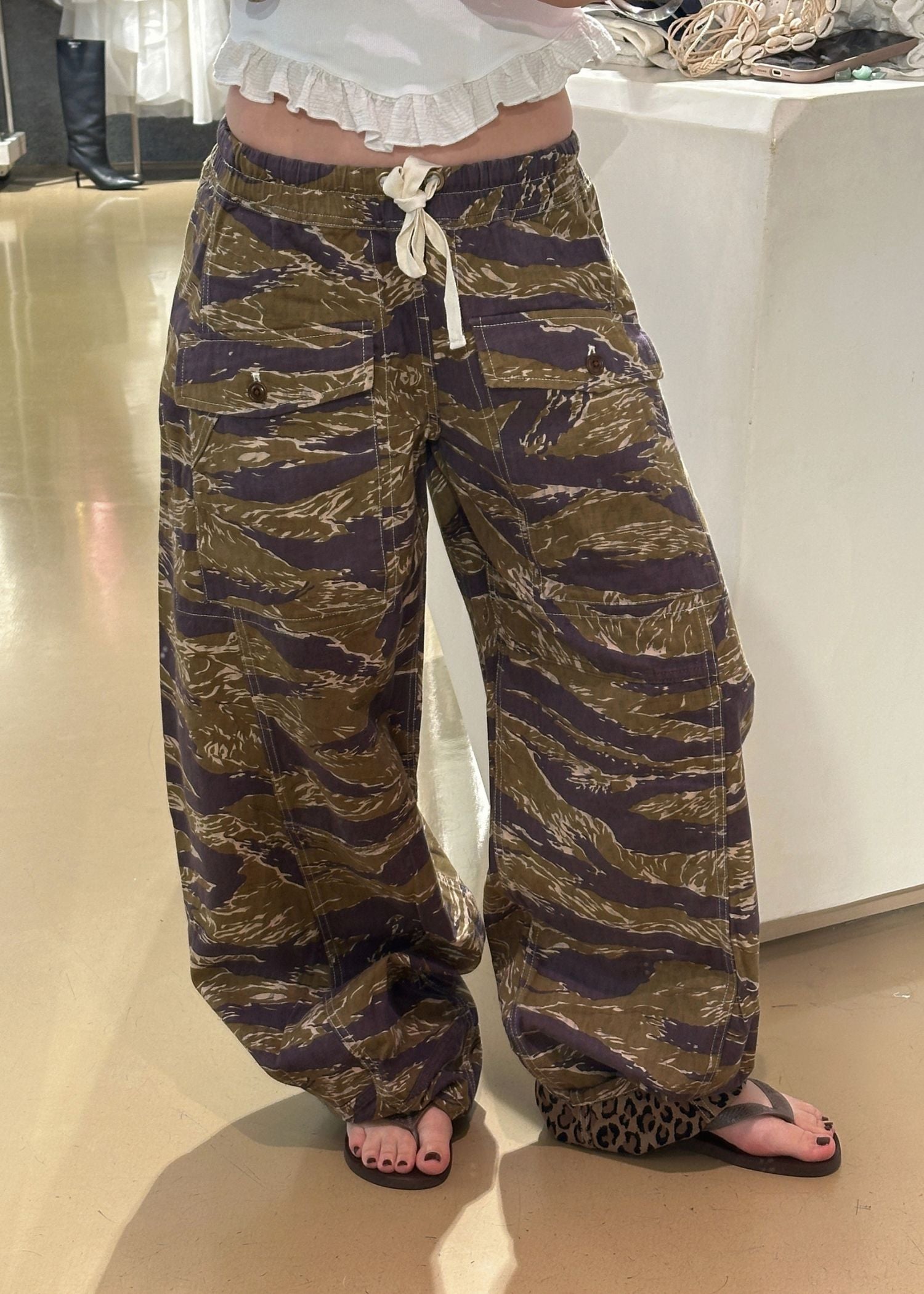 R13, Reversible Utility, Green Camo, Hose