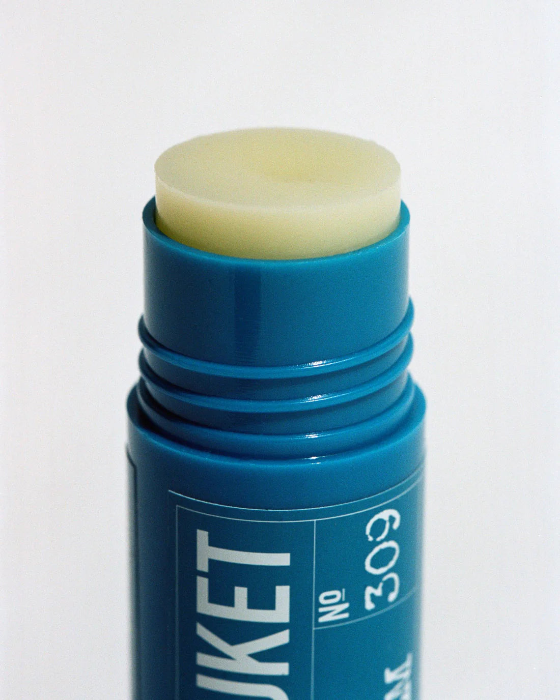 017 Lip Balm, Almond/Coconut, 17 ml 