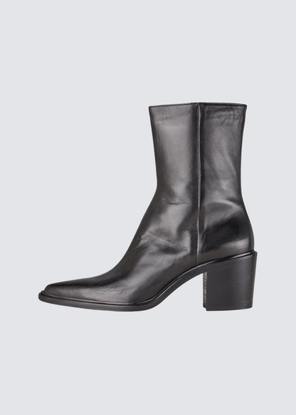 Jane, Black, Stiefelette