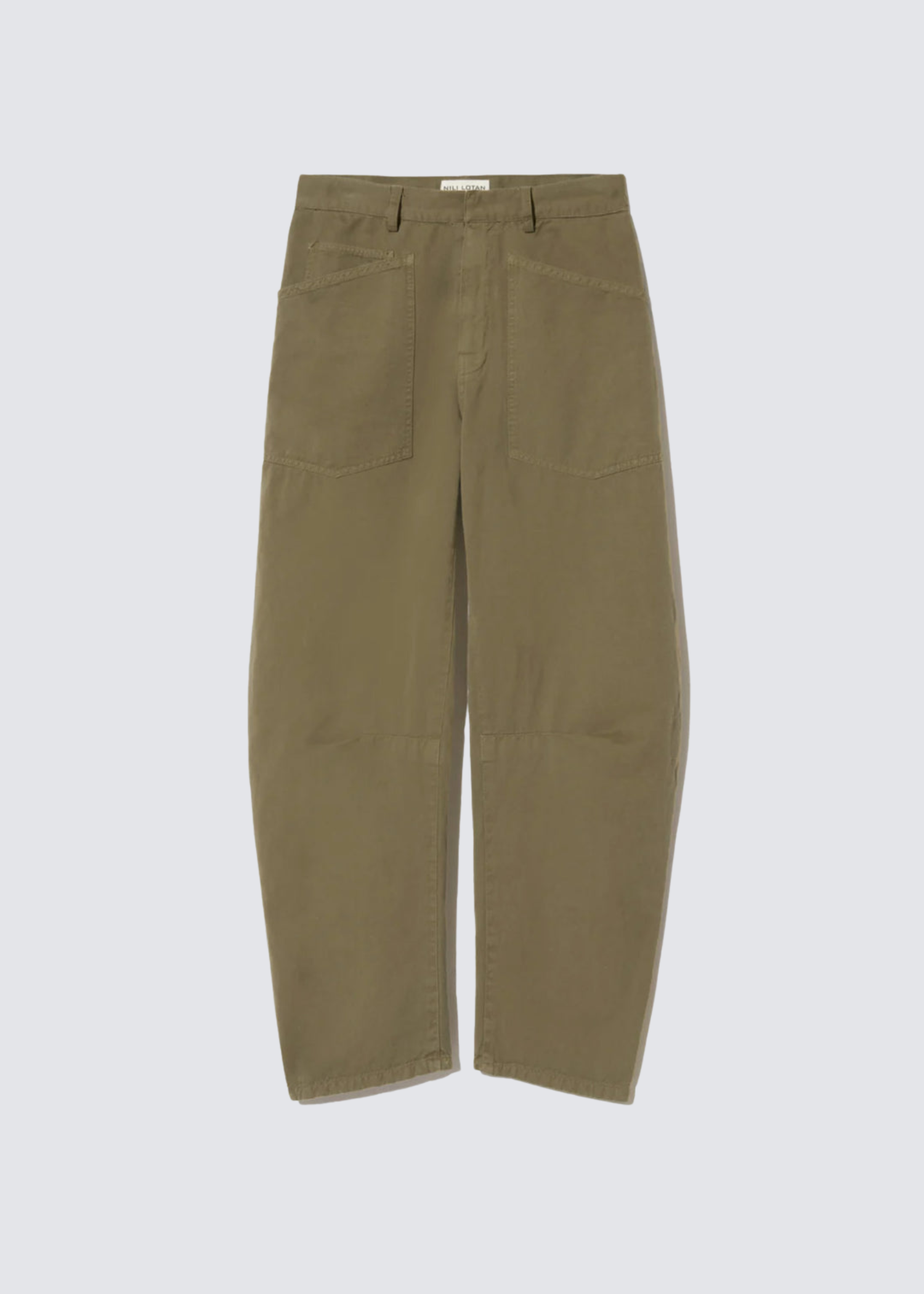 Nili Lotan Shon Pant aus einem leichten Baumwoll-Leinen-Material in oliv-grün - von Vorne