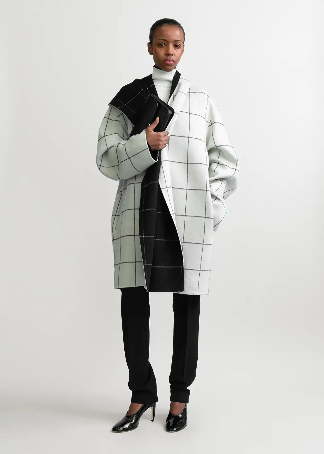 Toteme, Windowpane Hoodie, White/Black, Mantel