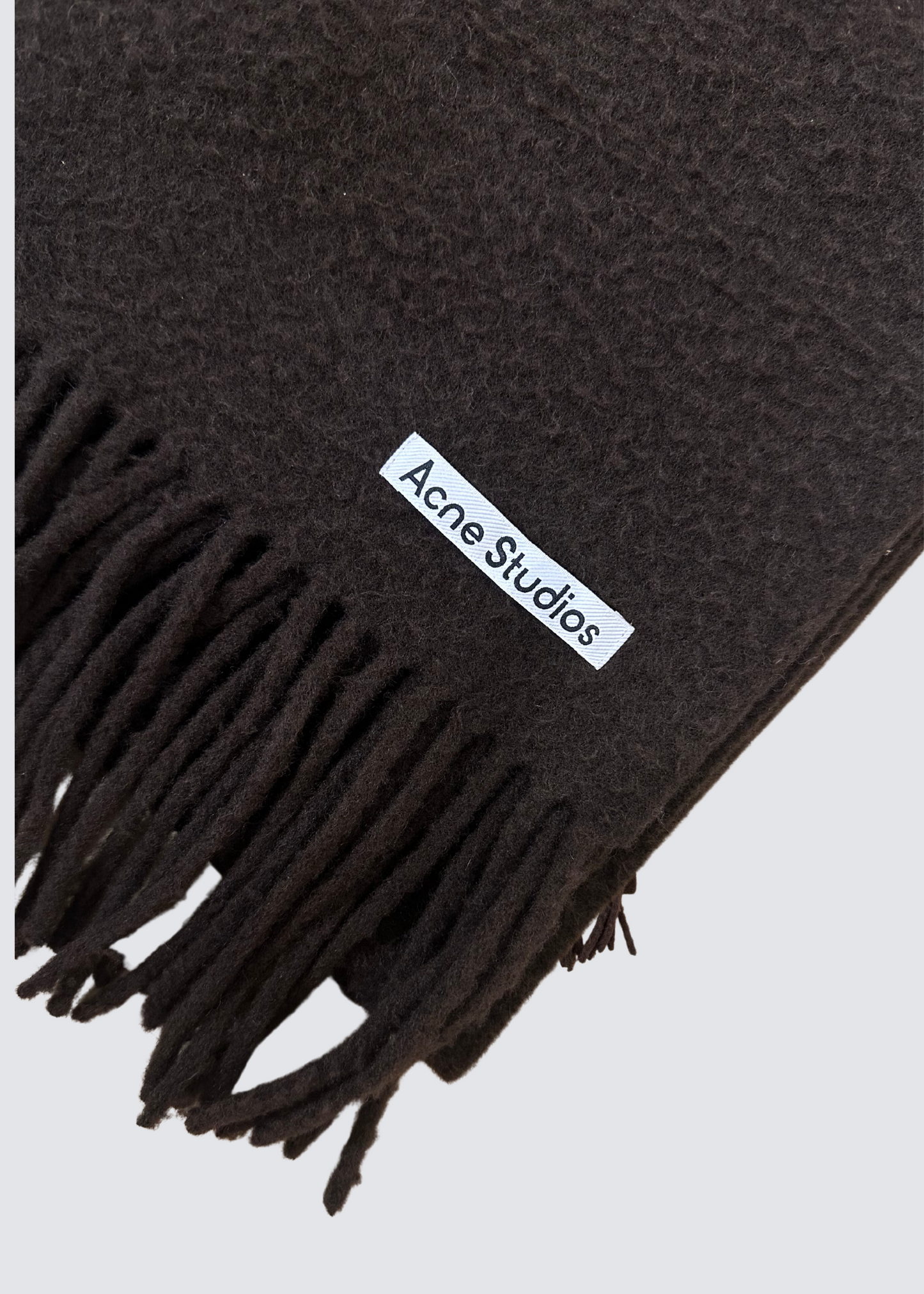 Chocolate Brown, Scarf