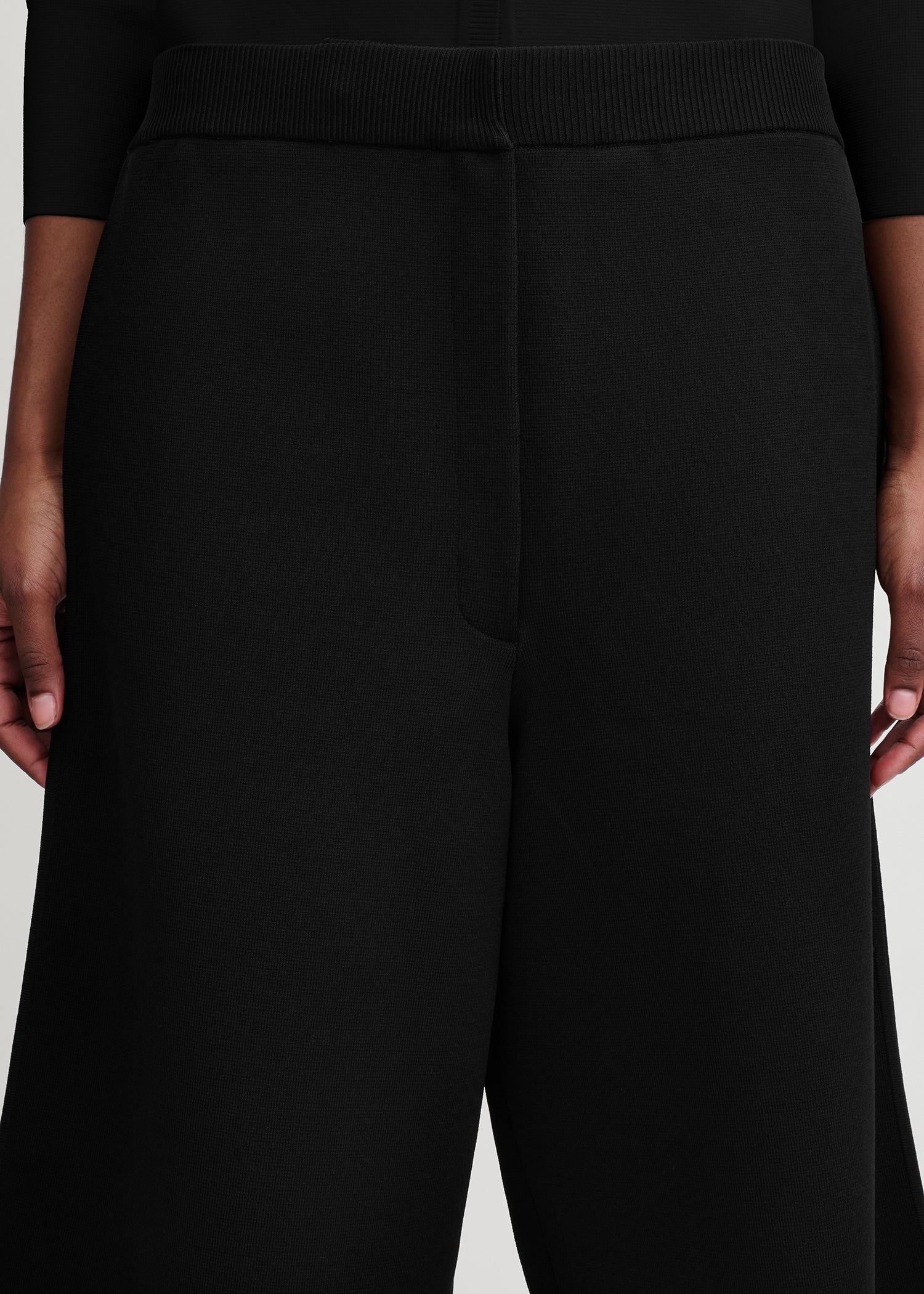 Toteme, Knit, Black, Shorts