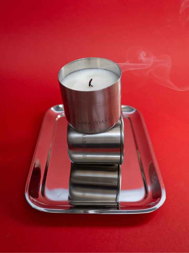 byMaryMary Escape the Ordinary Duftkerze - Dreiviertel Draufsicht