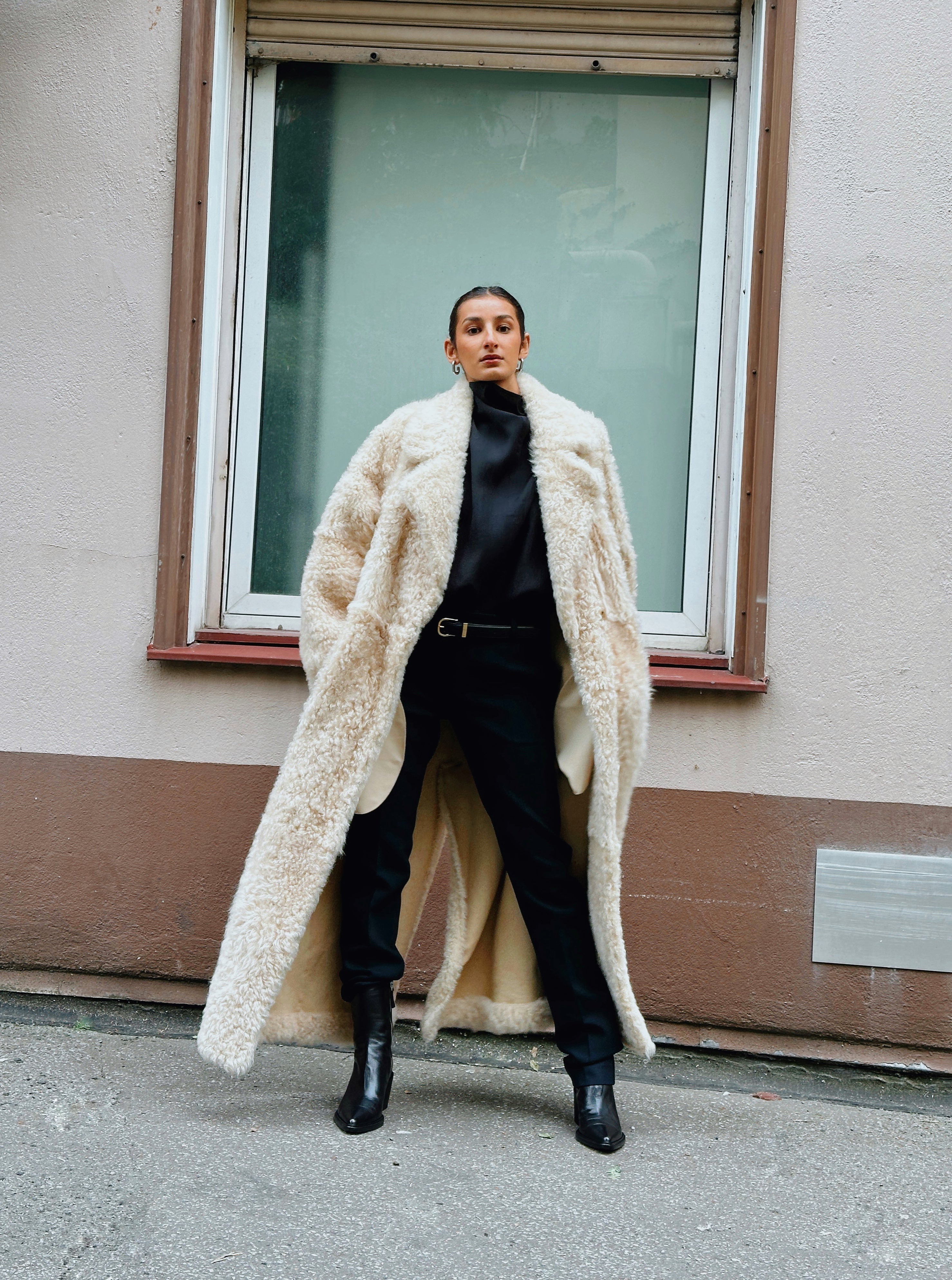 Chihiro, Sofia, Fellmantel - Lindner Fashion