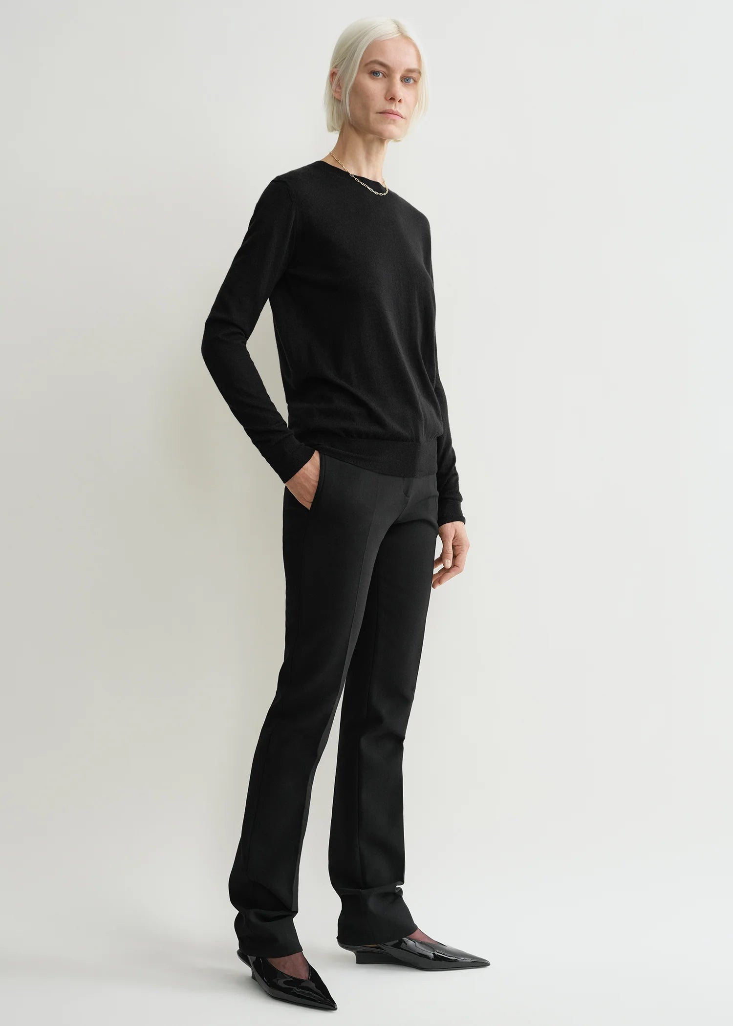 Fine Crew-Neck, Black, Pullover - Lindner Fashion