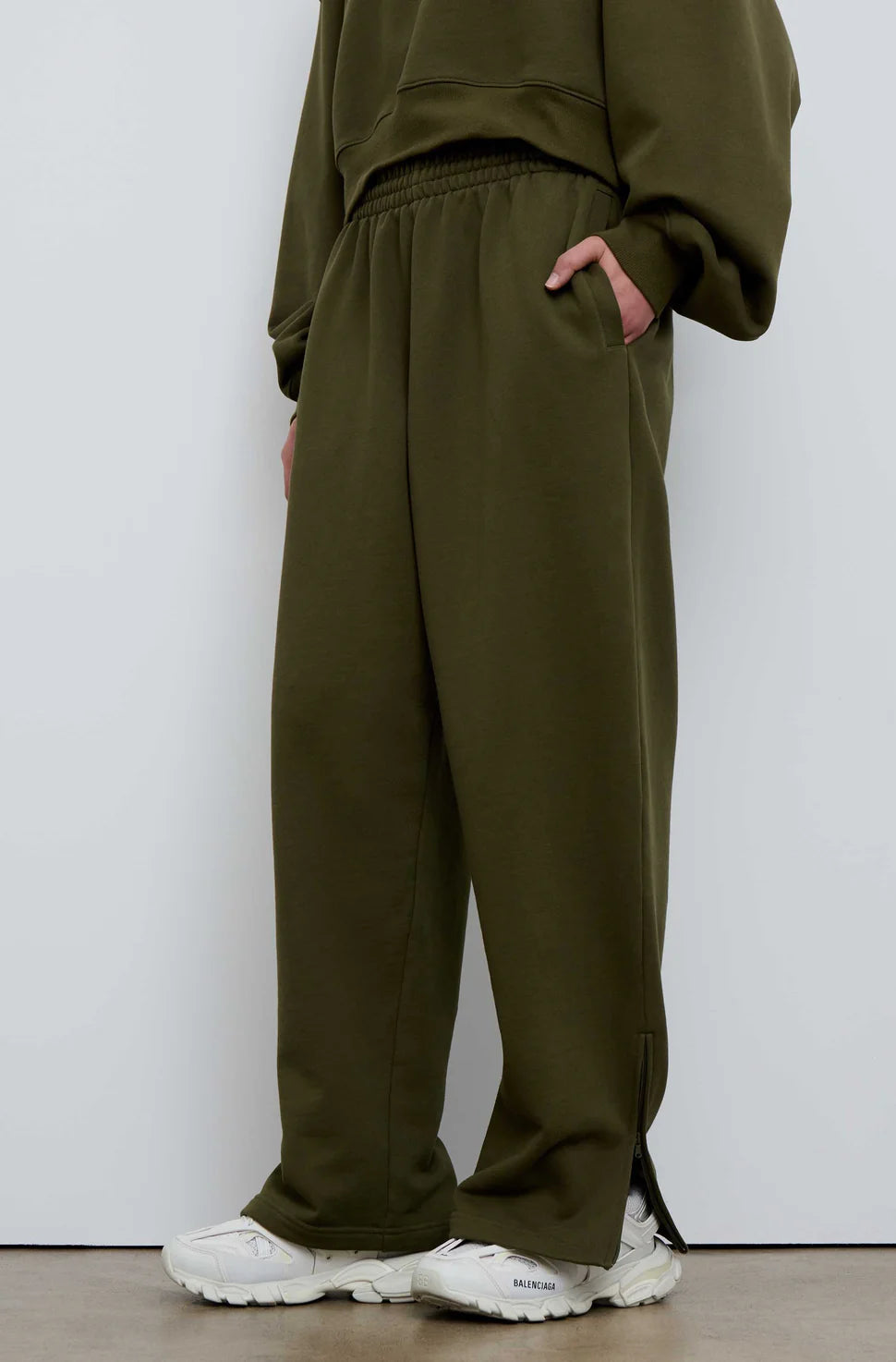 HB Jogger, Dark Military, Jogginghose - Lindner Fashion