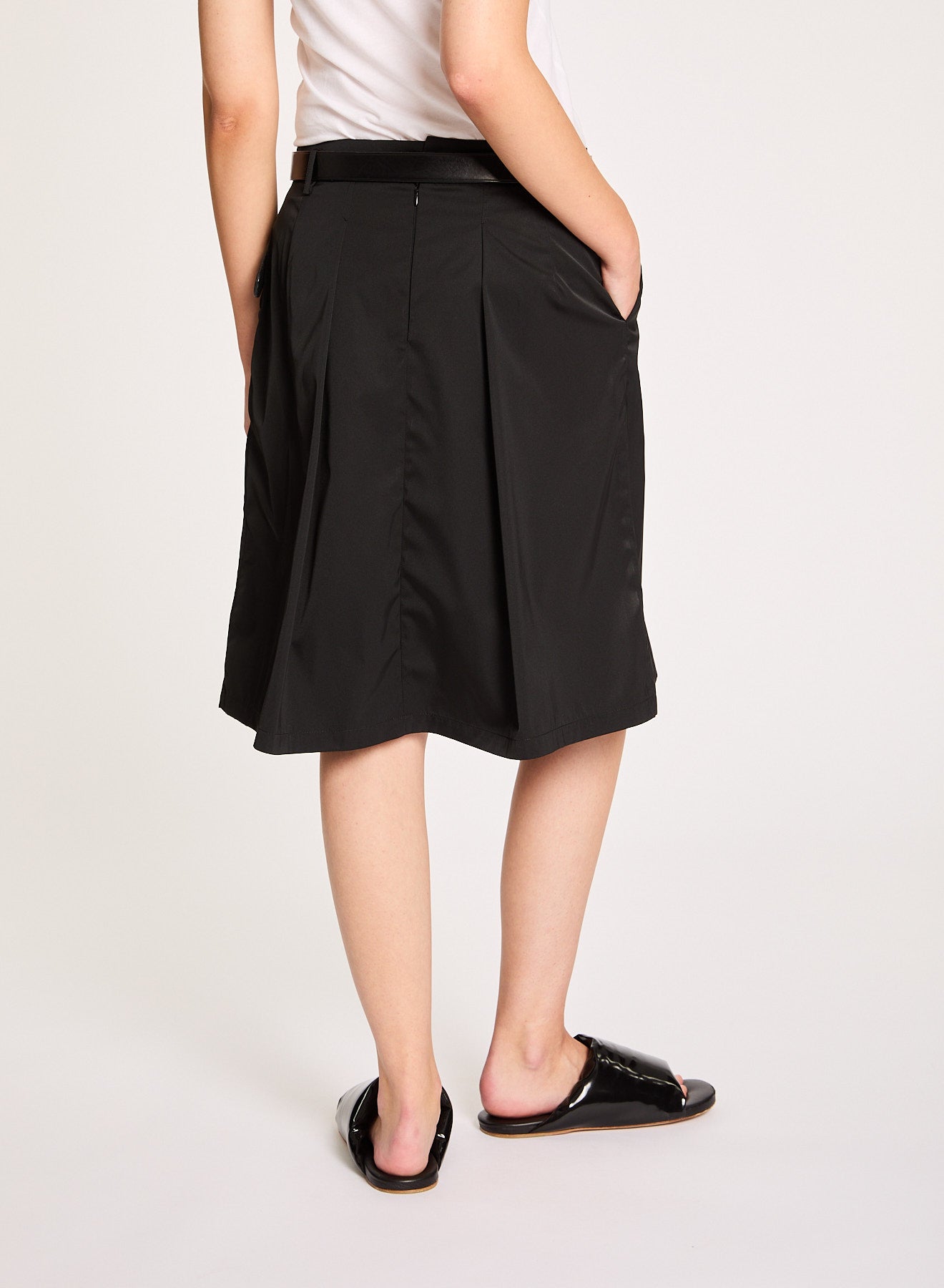 Livy, Black, Rock - Lindner Fashion