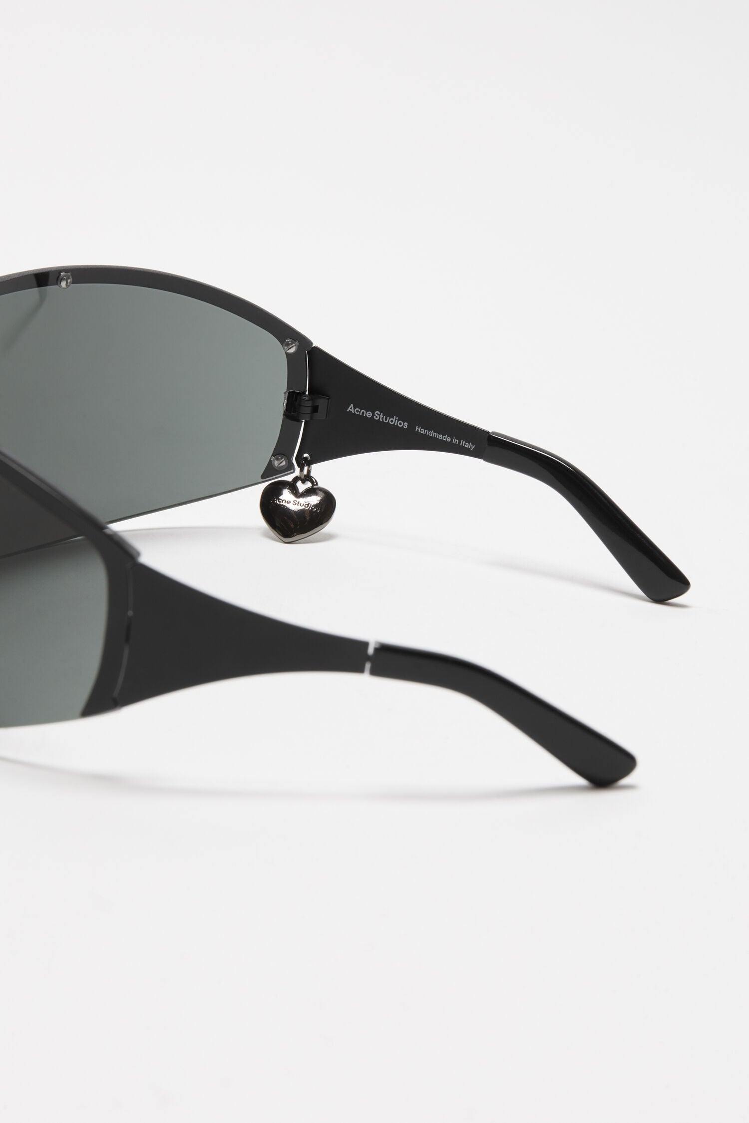 Metal Frame Eyewear, Black, Sonnenbrille - Lindner Fashion