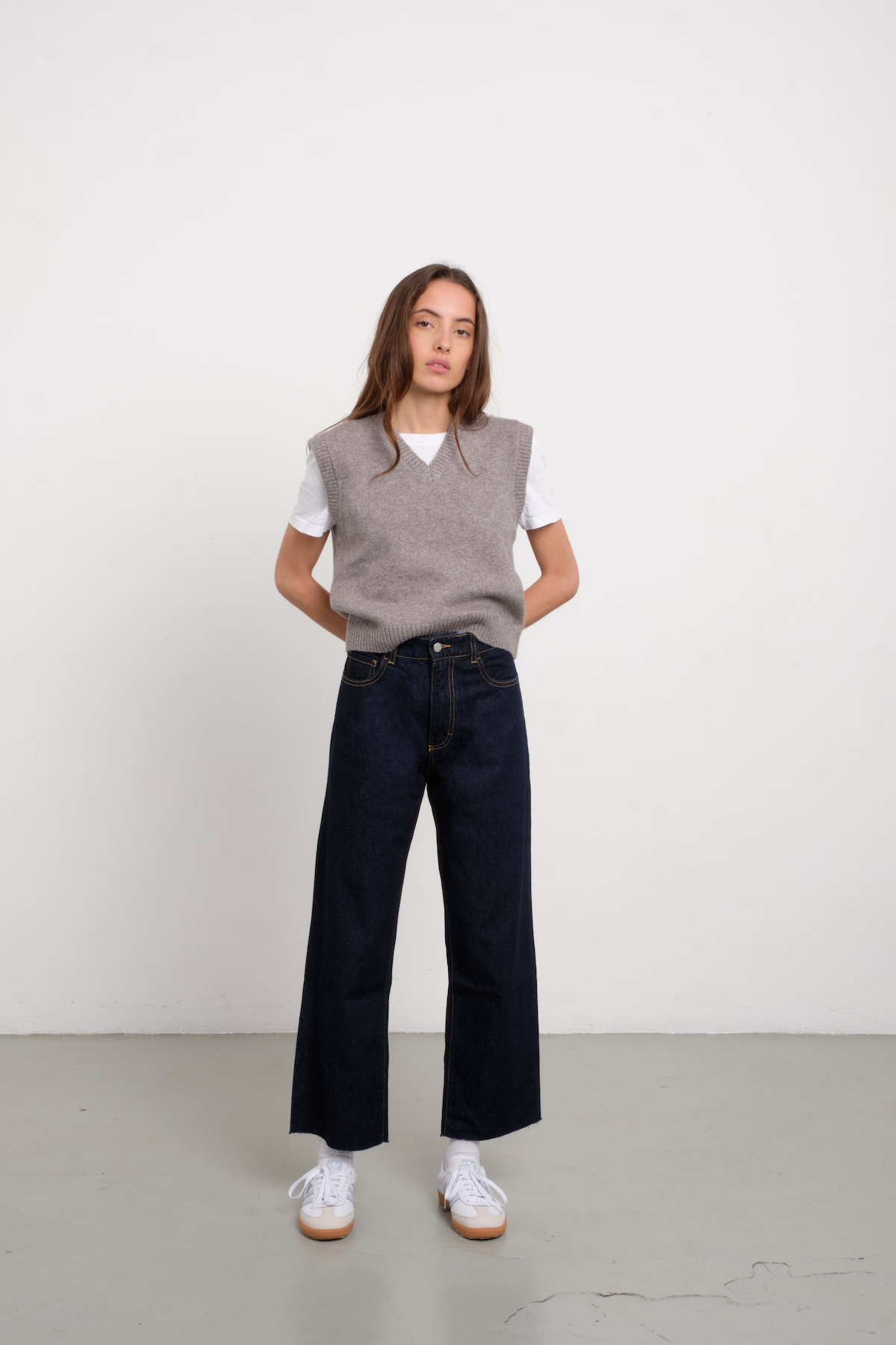 Model Jill, Raw Denim, Jeans - Lindner Fashion
