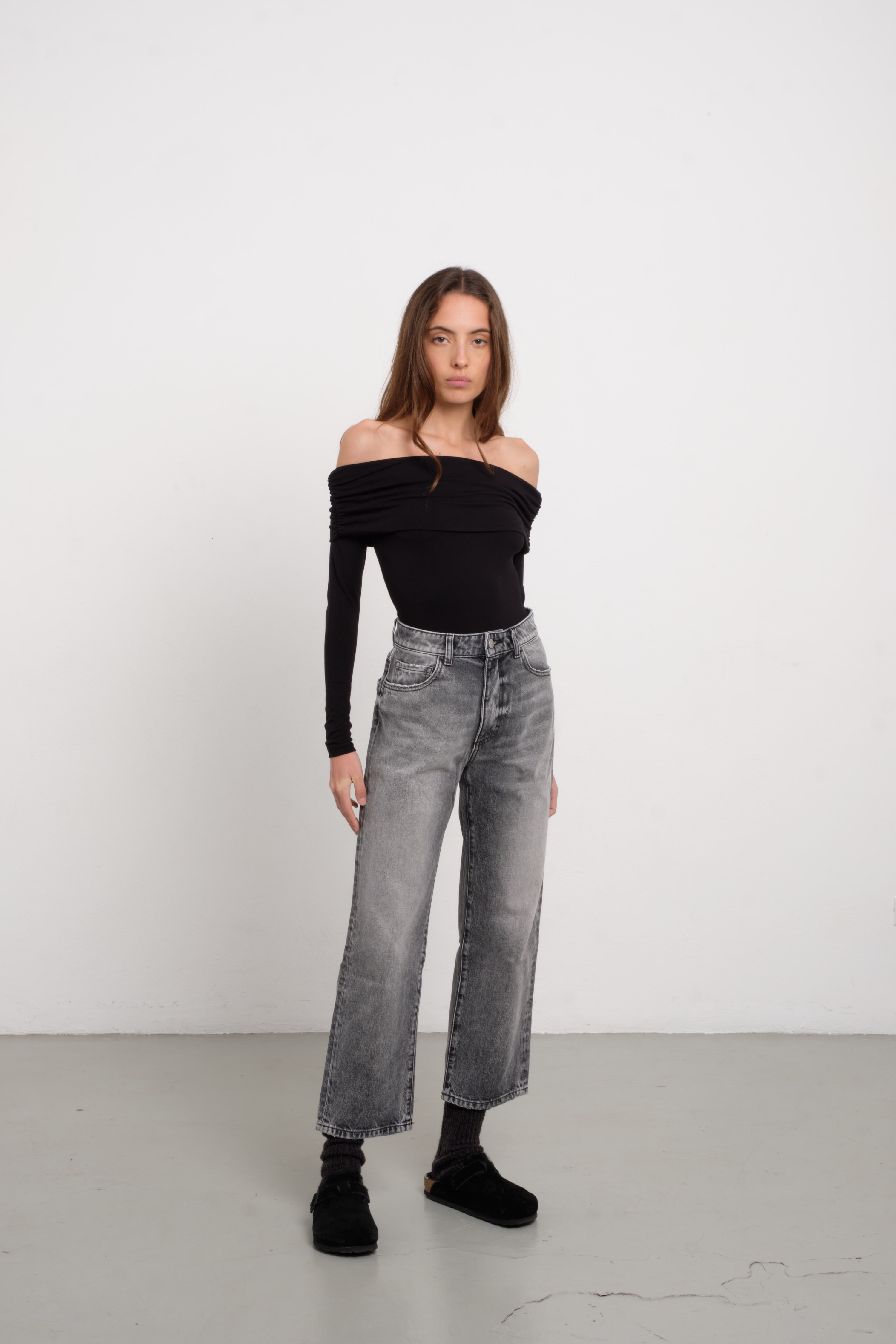Model Jill, Washed Grey, Jeans - Lindner Fashion