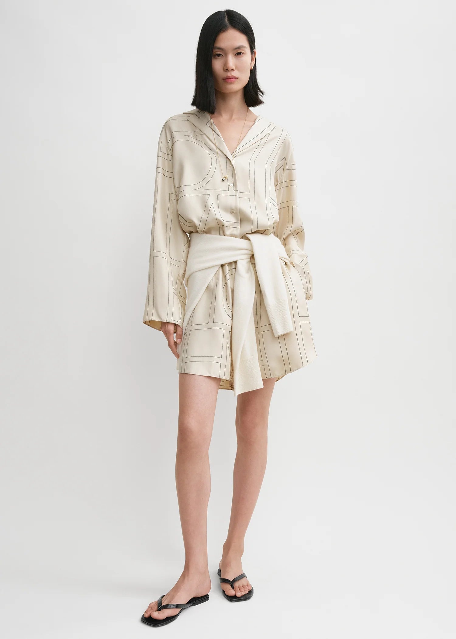 Monogram Silk, Ivory, Shorts - Lindner Fashion